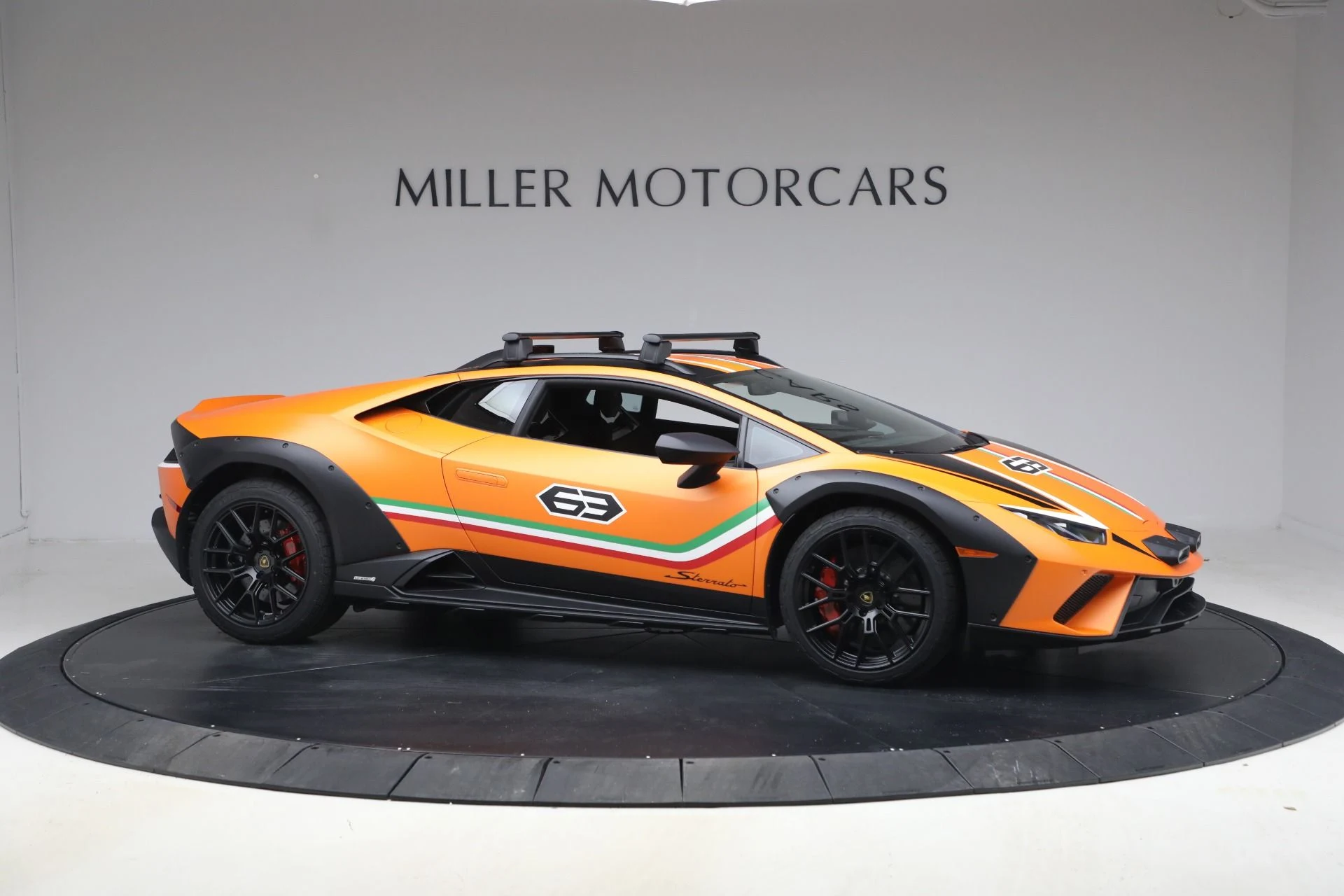 mph009_2629121120_Used_2024_Lamborghini_Huracan_Sterrato_1772051160_4e32196c0d