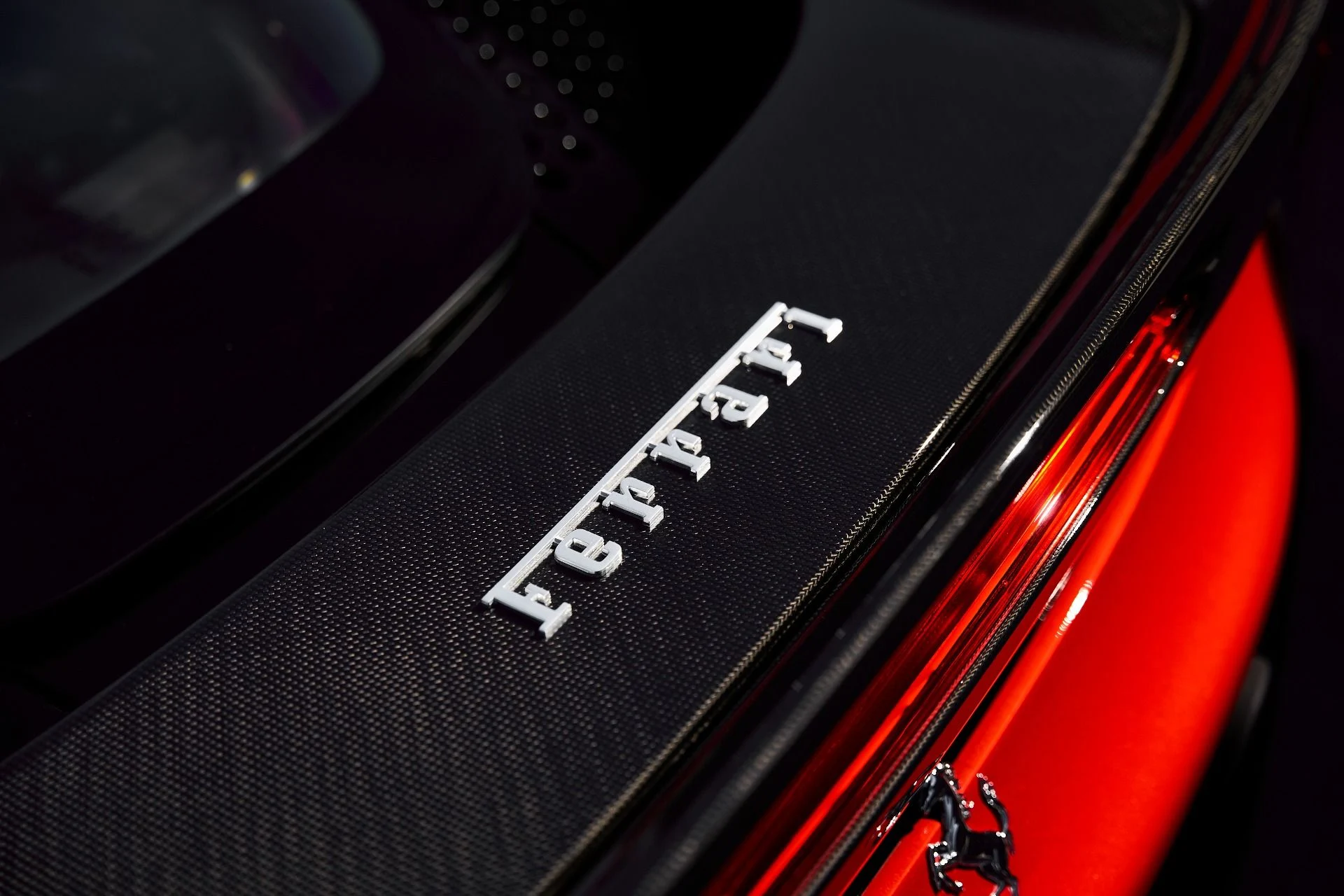mph009_2633569982_Used_2021_Ferrari_SF_90_Stradale_Base_1782197307_8174bfd665