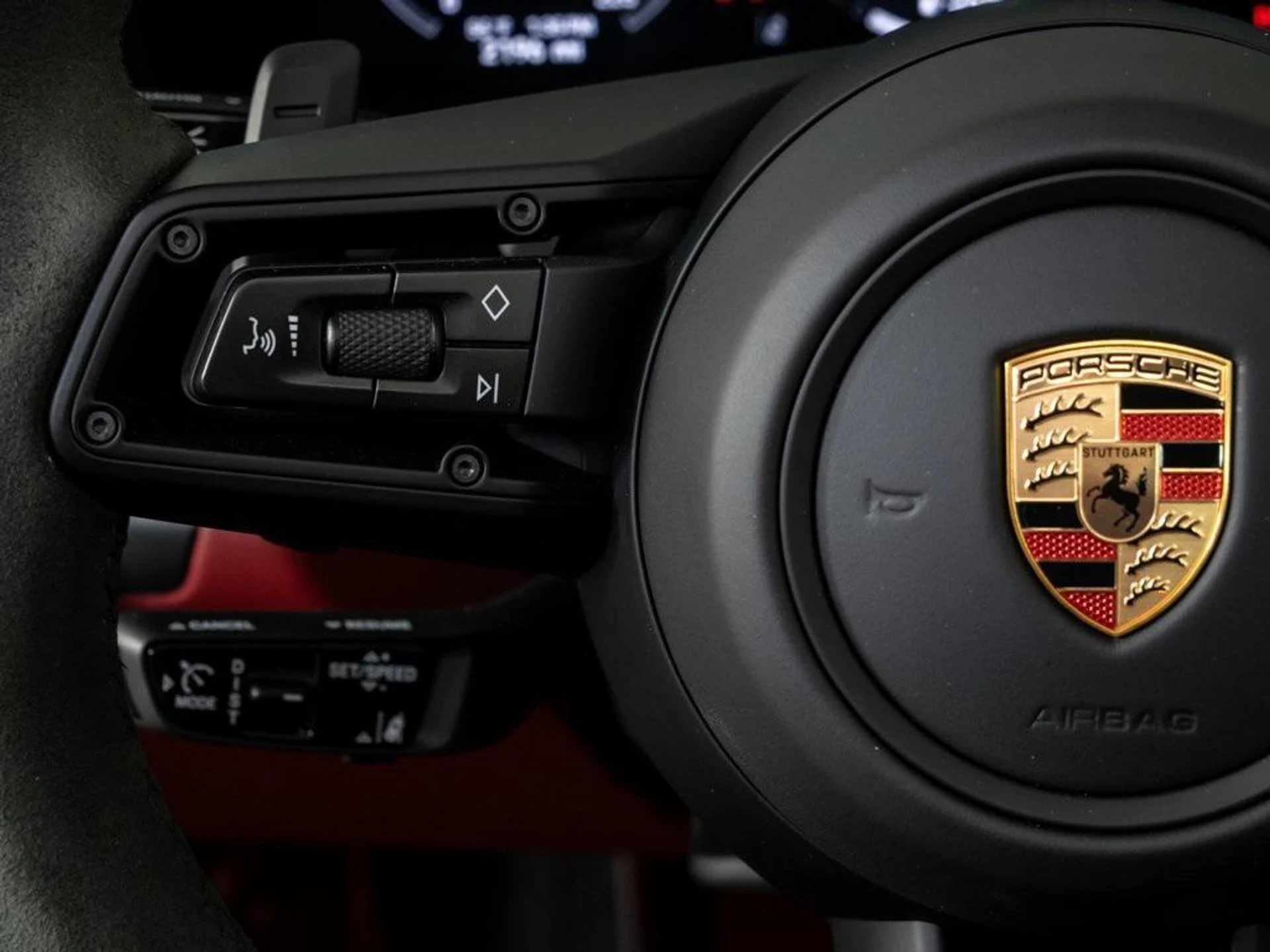 mph009_2634480854_h_T_IM_Ny_KUQ_z_J6ms81_Tb_Det_Akj_I_cbeb4d5c9c