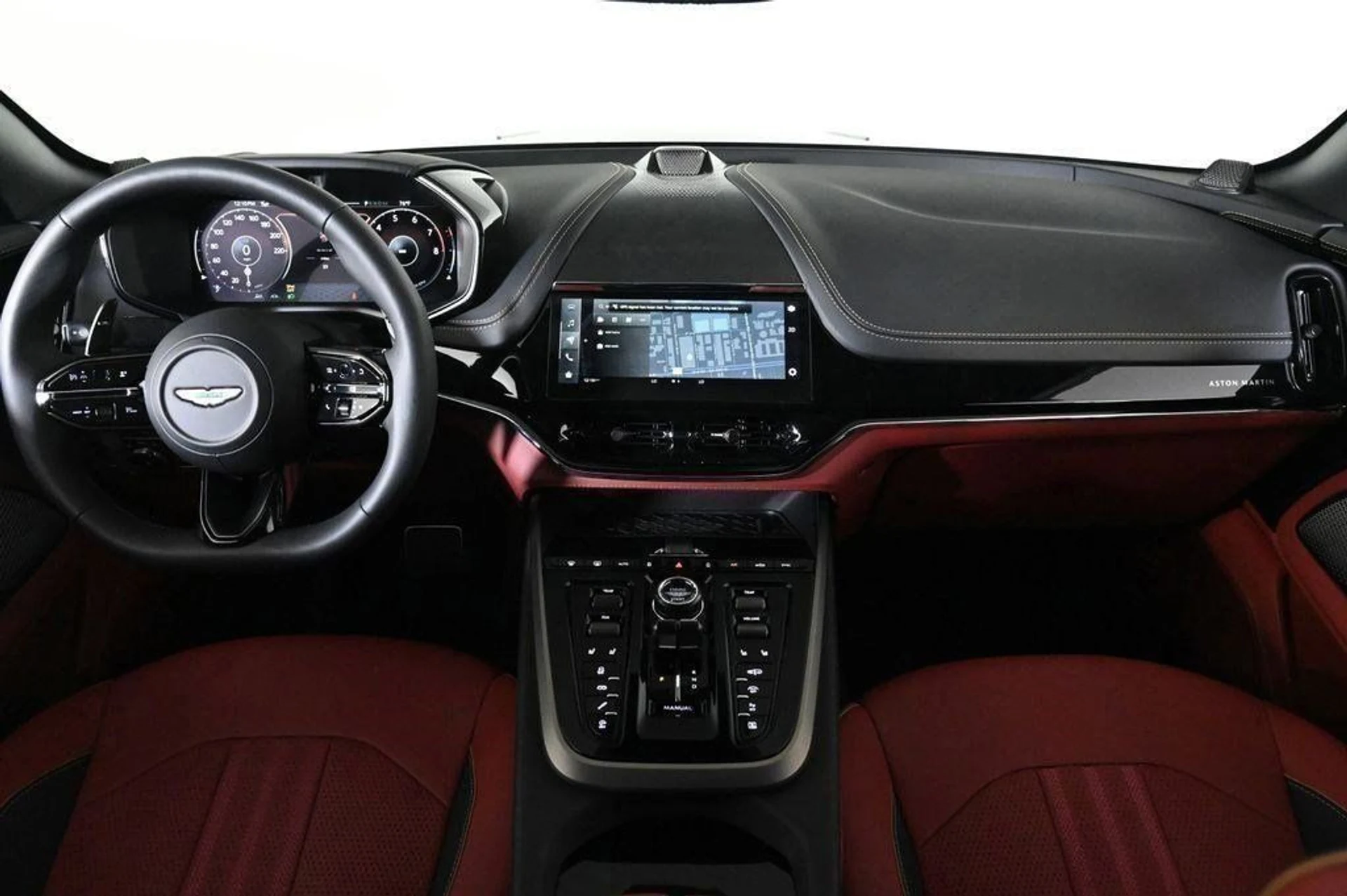 mph009_263730599_new_2025_aston_martin_dbx_707awd_11350_22854858_9_1024_7917f4c9e0