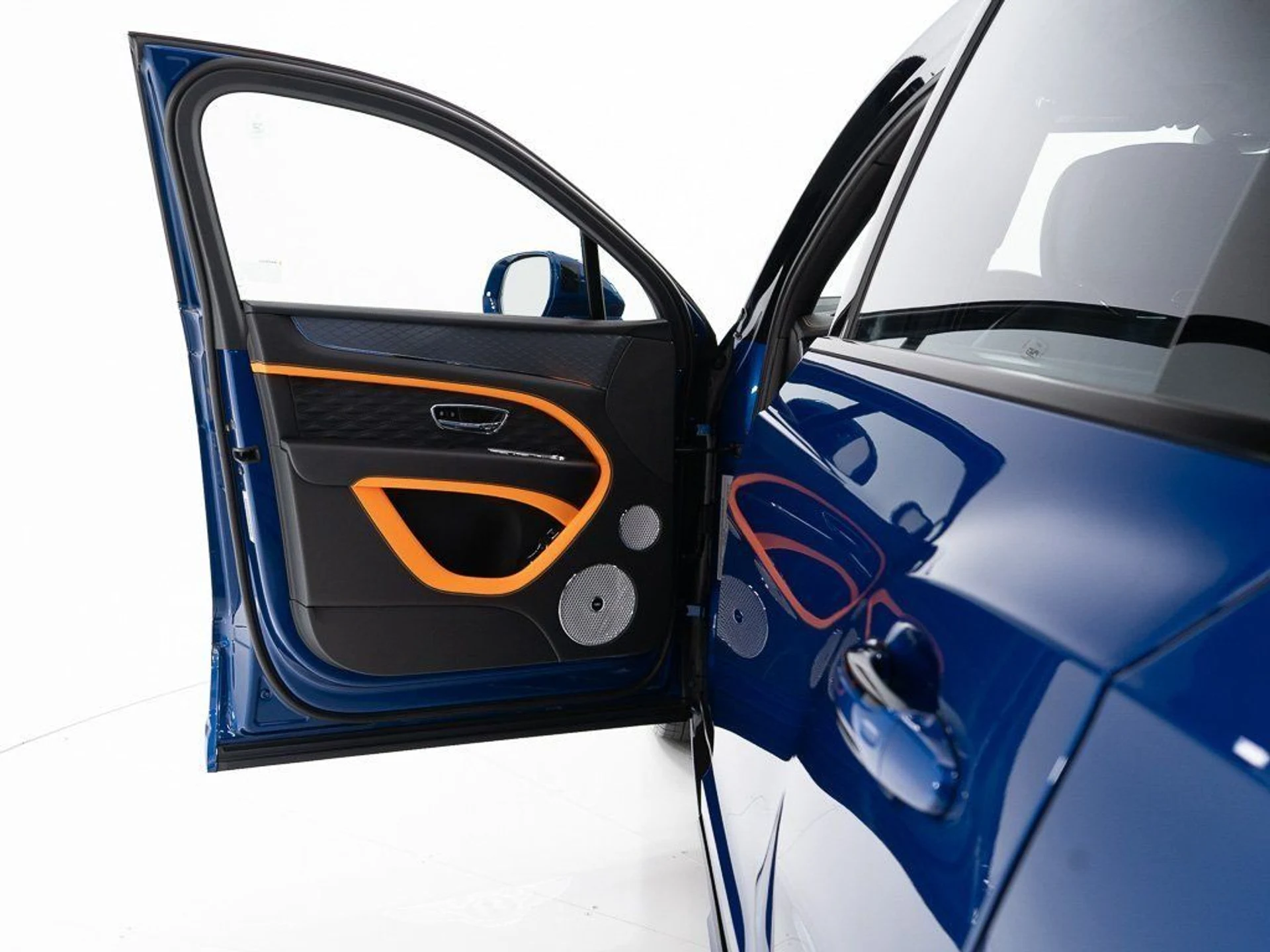 mph009_2650764475_9cc477c21b6cd9b50cc702fb27035a0b_96032f7347