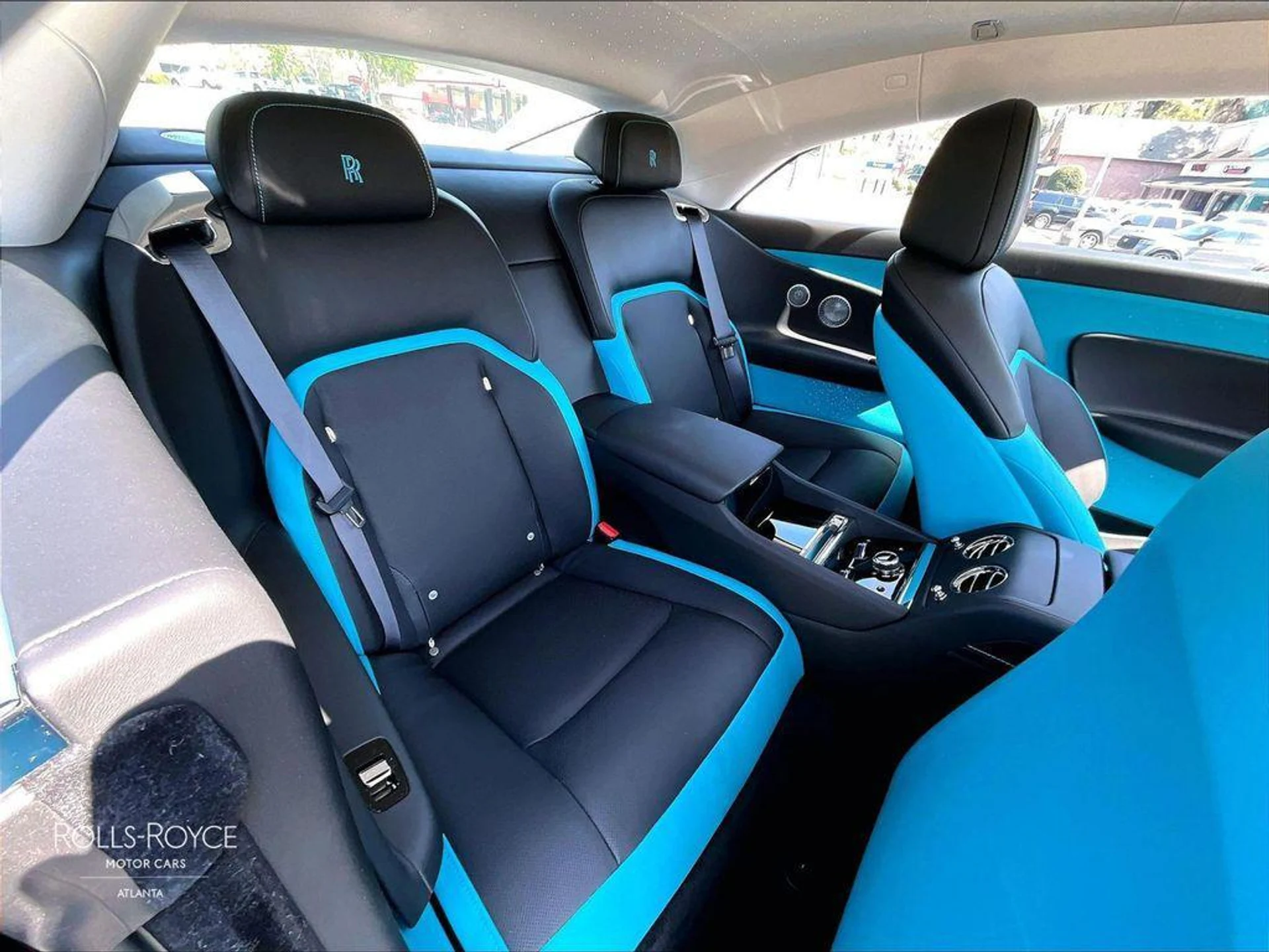 mph009_2669377630_72c_JG_Nch_U0_Gd_BD_4g27xh_M_Mau_Uc_1c489c4e97