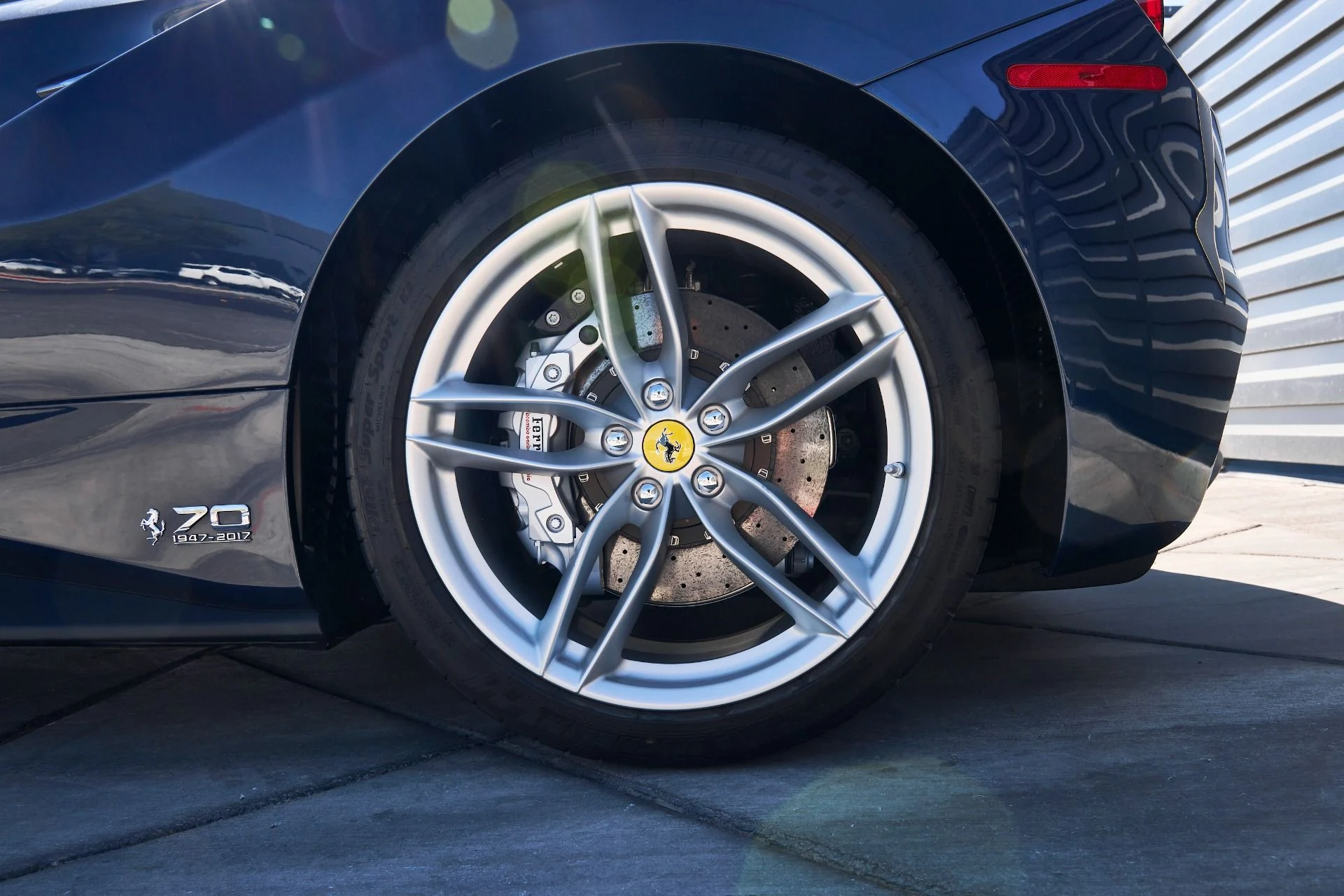 mph009_2672180083_Used_2018_Ferrari_488_GTB_Base_1759871547_164ea9f0c0