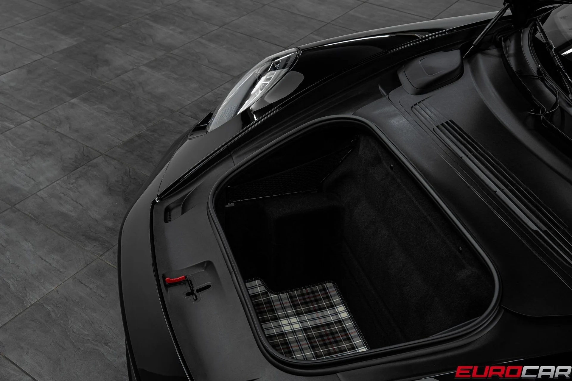 mph009_2686298610_image_10_29beacd725