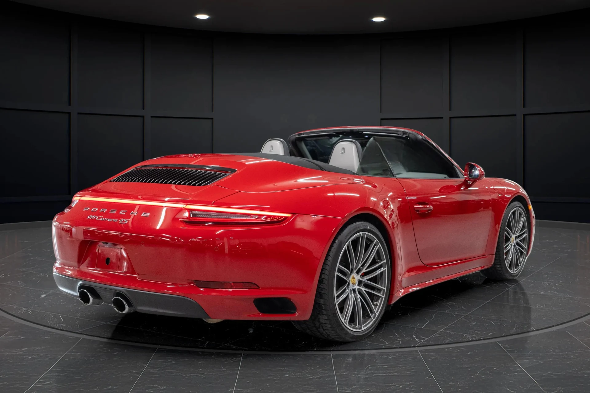 mph009_2688169516_fb208f61_a5de_4054_88a9_c081c5873612_201720_Porsche2091120_Carrera204_S20_Cabriolet2028_WP_0_CB_2_A94_HS_15602529_10_63fd302f9a