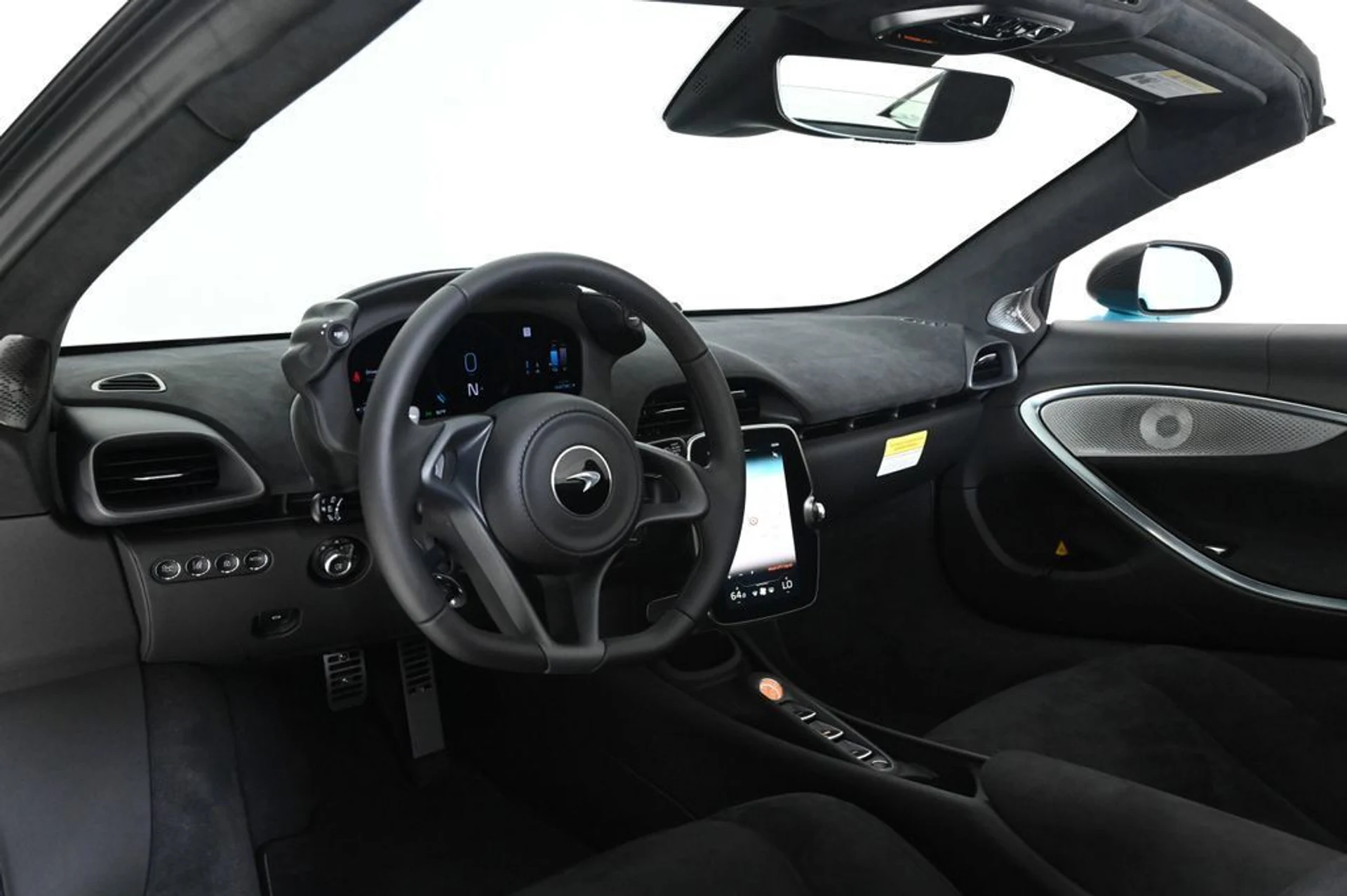 mph009_2696699687_new_2026_mclaren_artura_spider_11350_22977152_9_1024_be0f2f7d2c