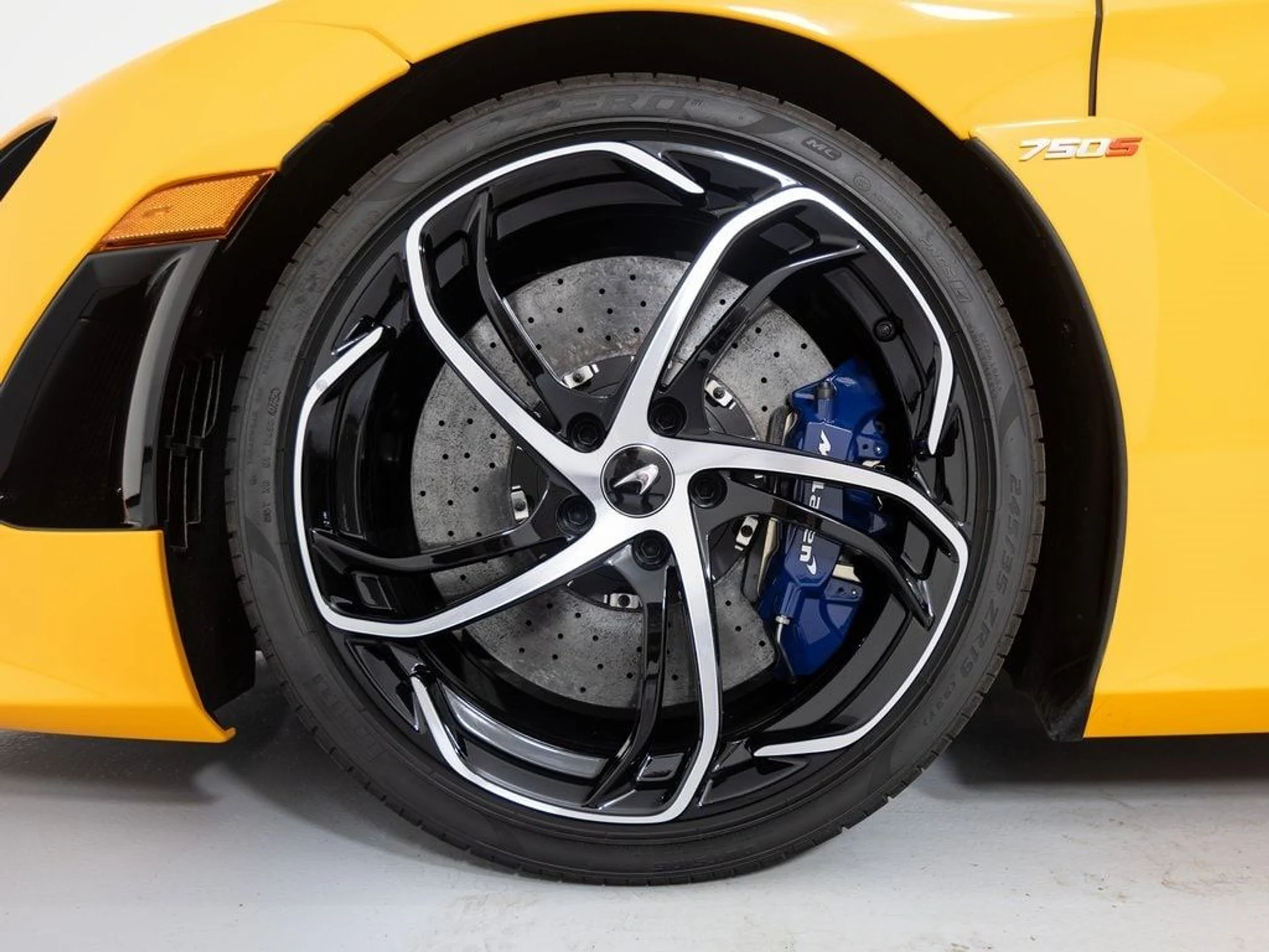 mph009_2696801777_ff20f03e5cfebe36820648474da3036fx_6a902853d2