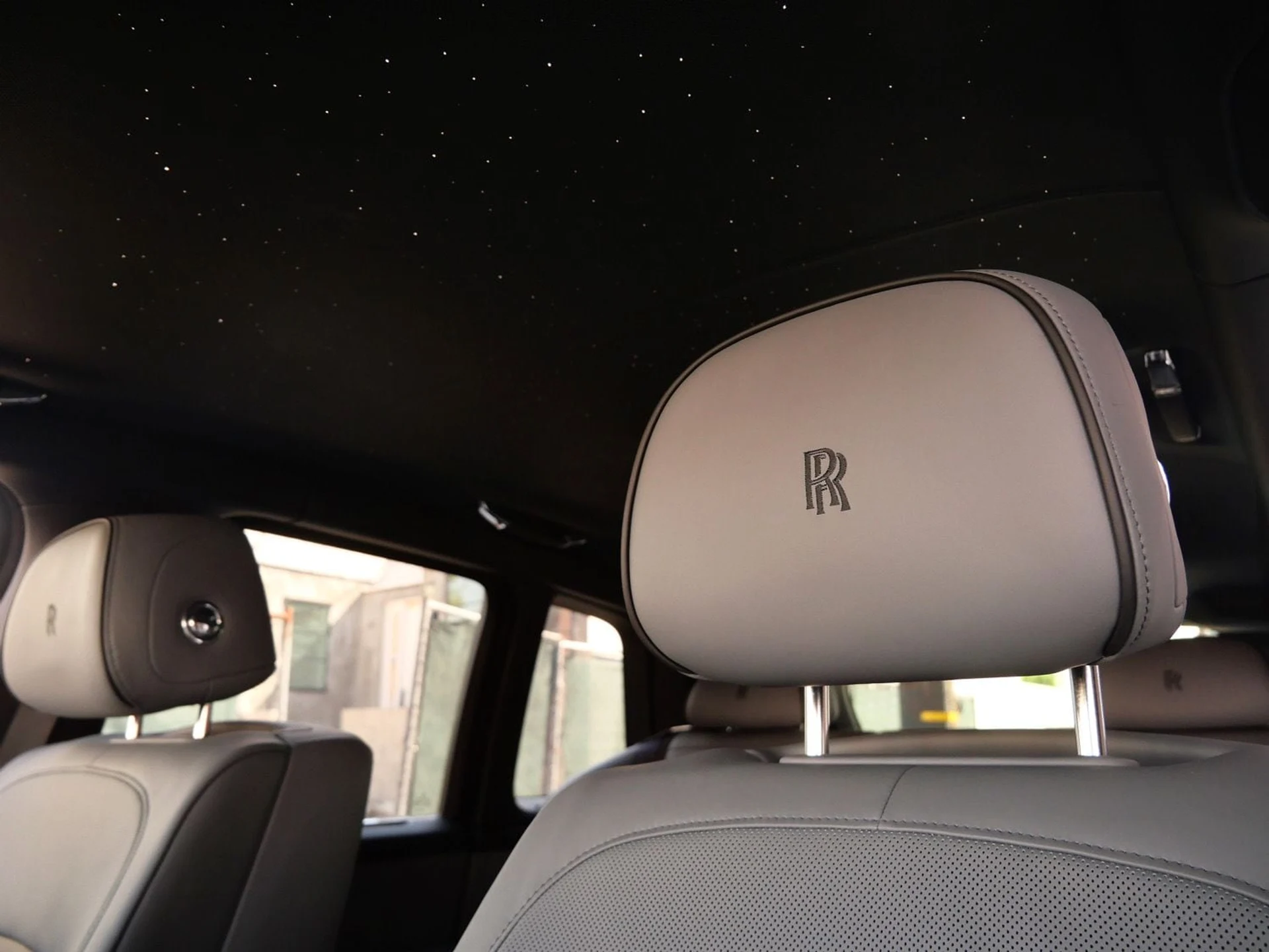 mph009_2705508339_7586f4a0193ba1bbad0300ff21341dbax_955949d9de