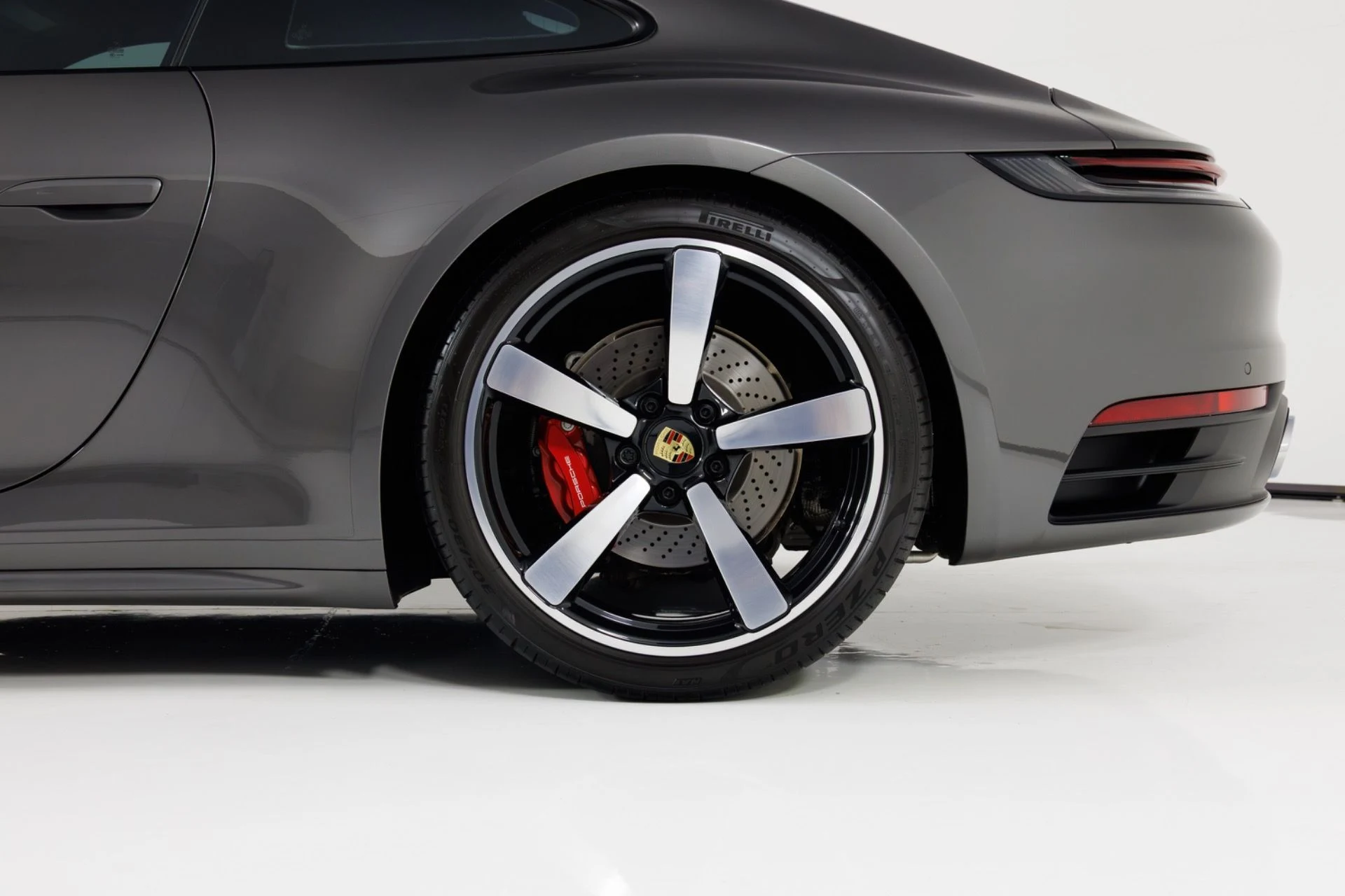 mph009_2706378656_Used_2024_Porsche_911_Carrera_4_S_1773868752_21b4662ede