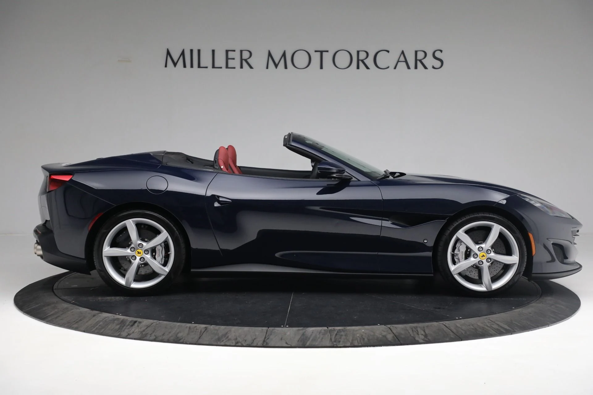 mph009_2714029323_Used_2019_Ferrari_Portofino_3961e3f47d
