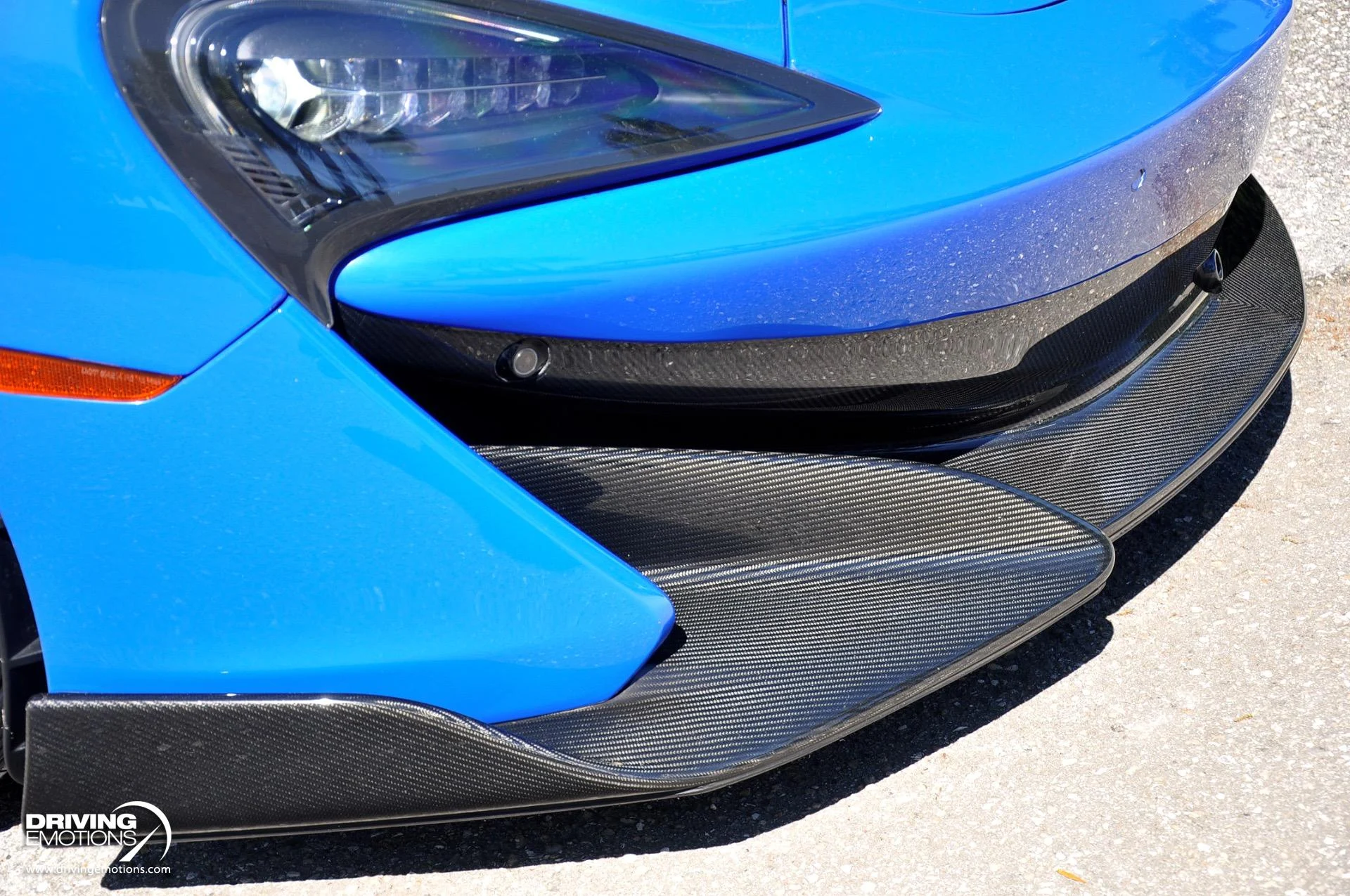 mph009_2714592307_836_p10_l_6c137a3a56