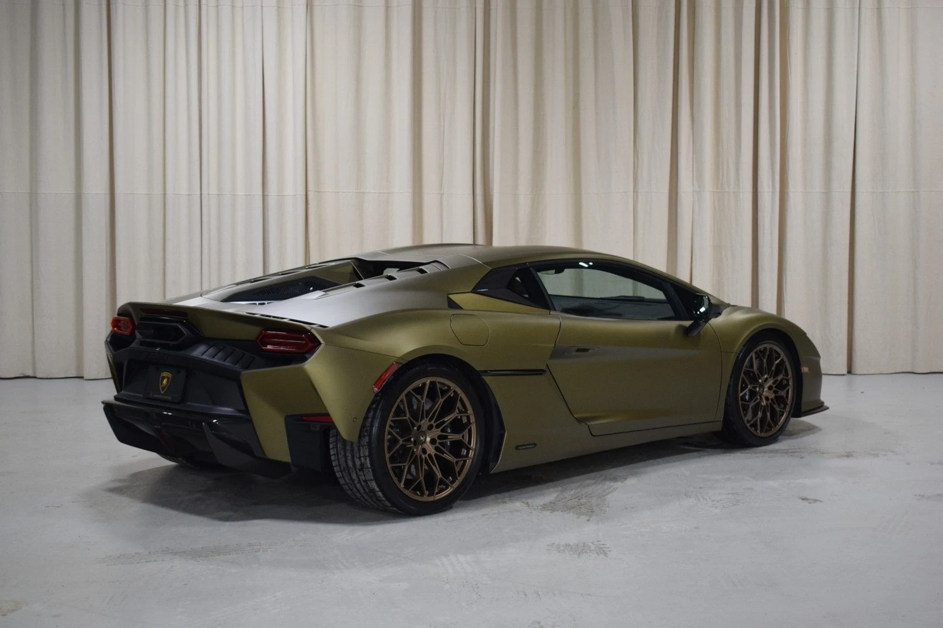 mph009_2725310622_b4bee927b931073764ff3d40e8beb6a6x_4ce88dec64