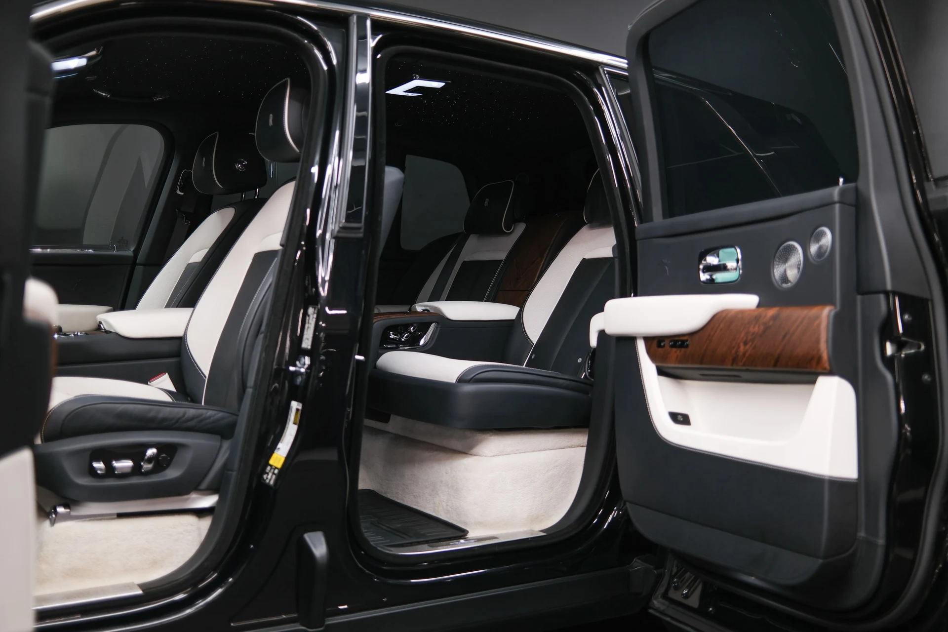 mph009_2735626308_1441cfdc_45ba_4d04_ad3f_947e51338449_8e684b8e4e