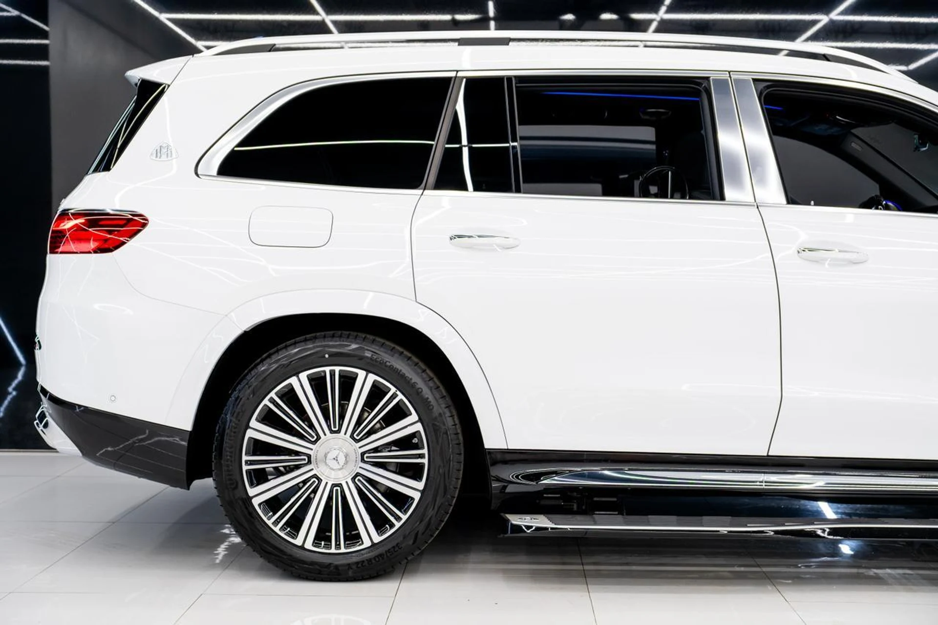 mph009_2741444835_678c1f31d16782a87c222db9d5cbf024_d4854f2101