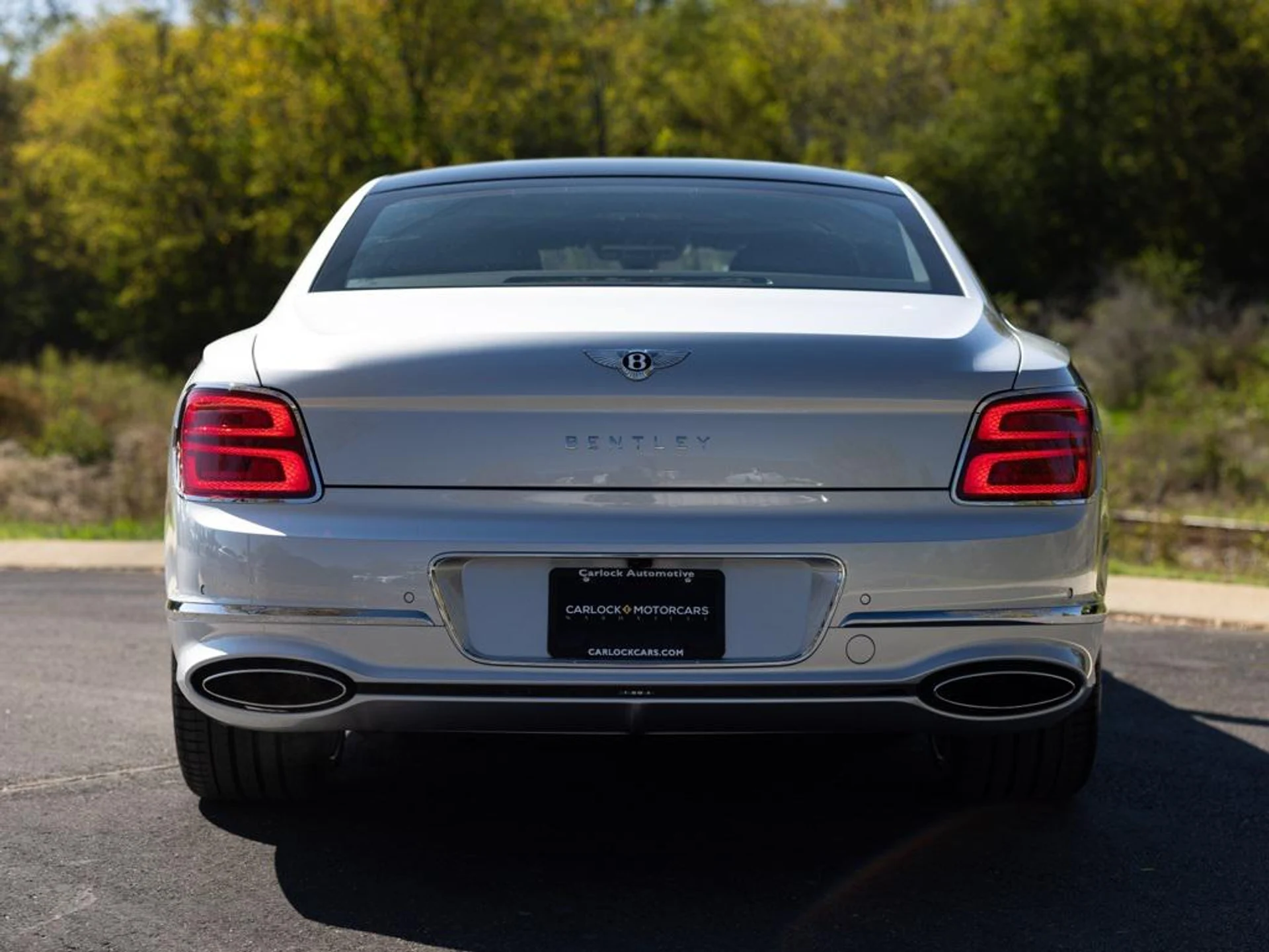 mph009_2745874336_465279750_68f229a2c83056c645fcfe99_83630a85db