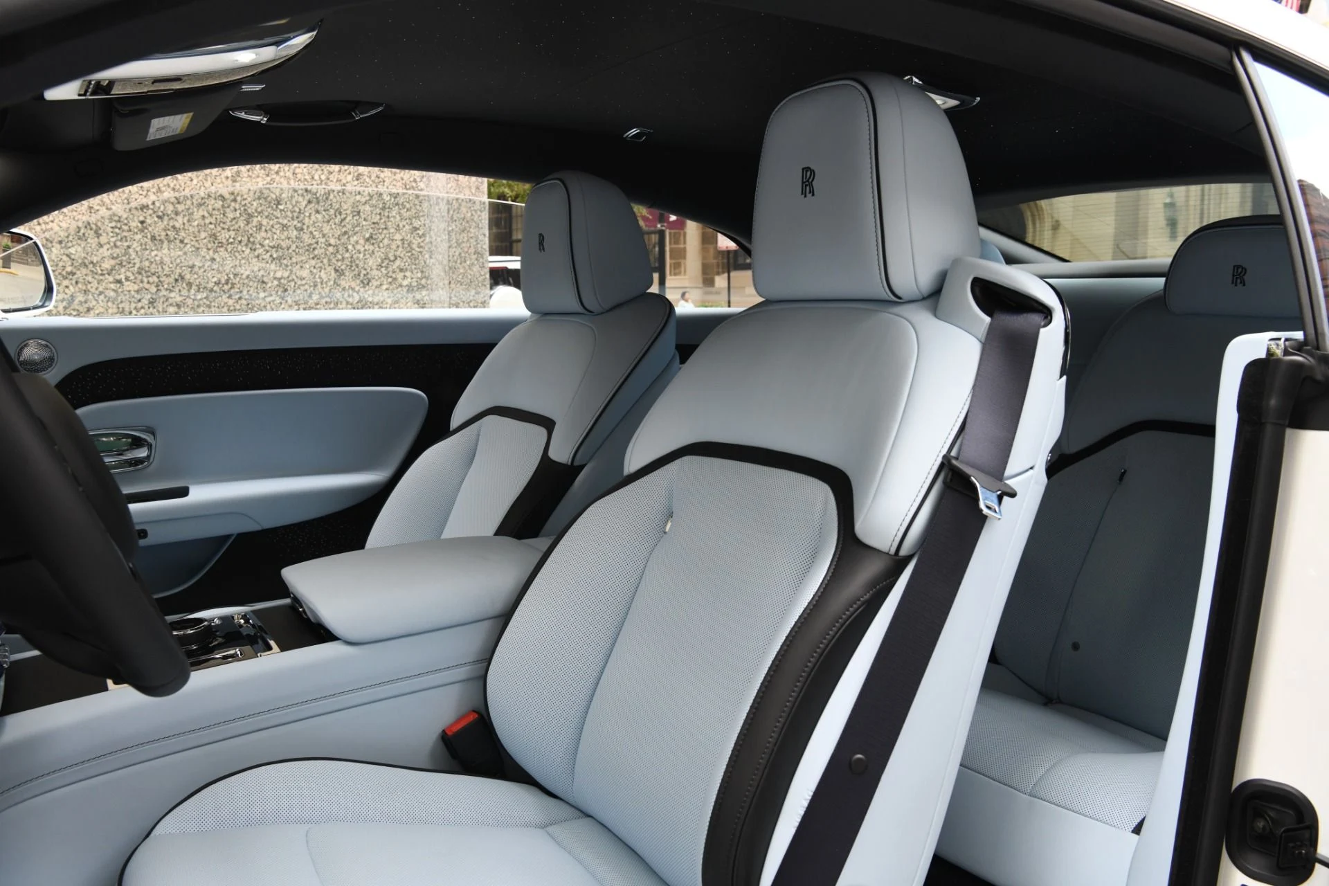 mph009_2747775119_11915_p11_l_73f62ac153