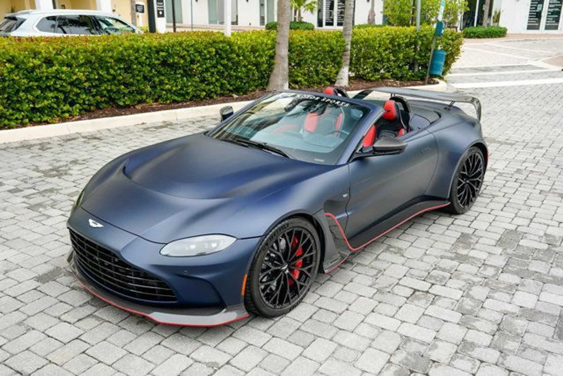 mph009_2747890366_22999094_10_640_a5fb8bde14