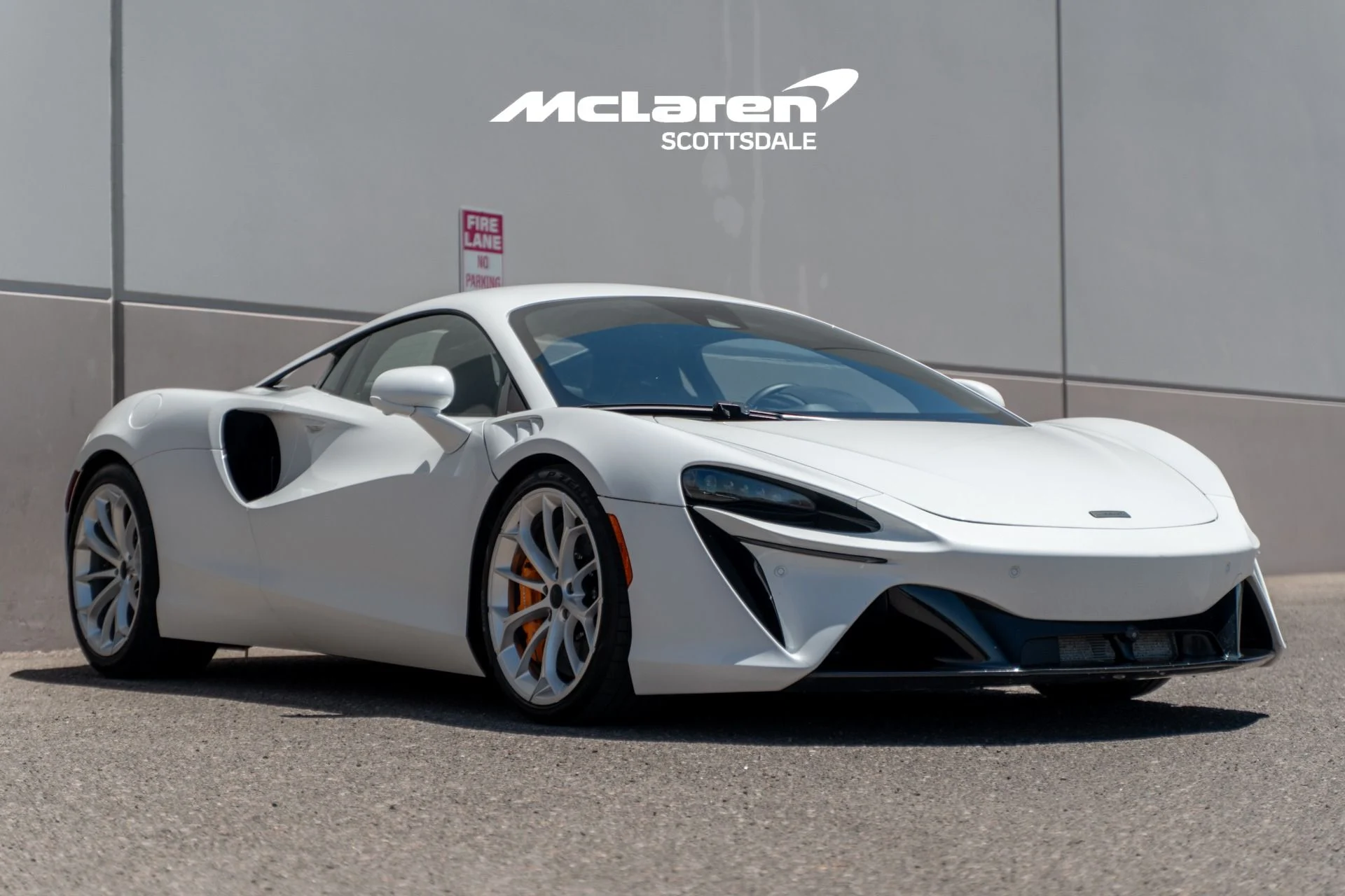 mph009_2755048703_Used_2026_MCLAREN_ARTURA_1781288579_a1fab53a24