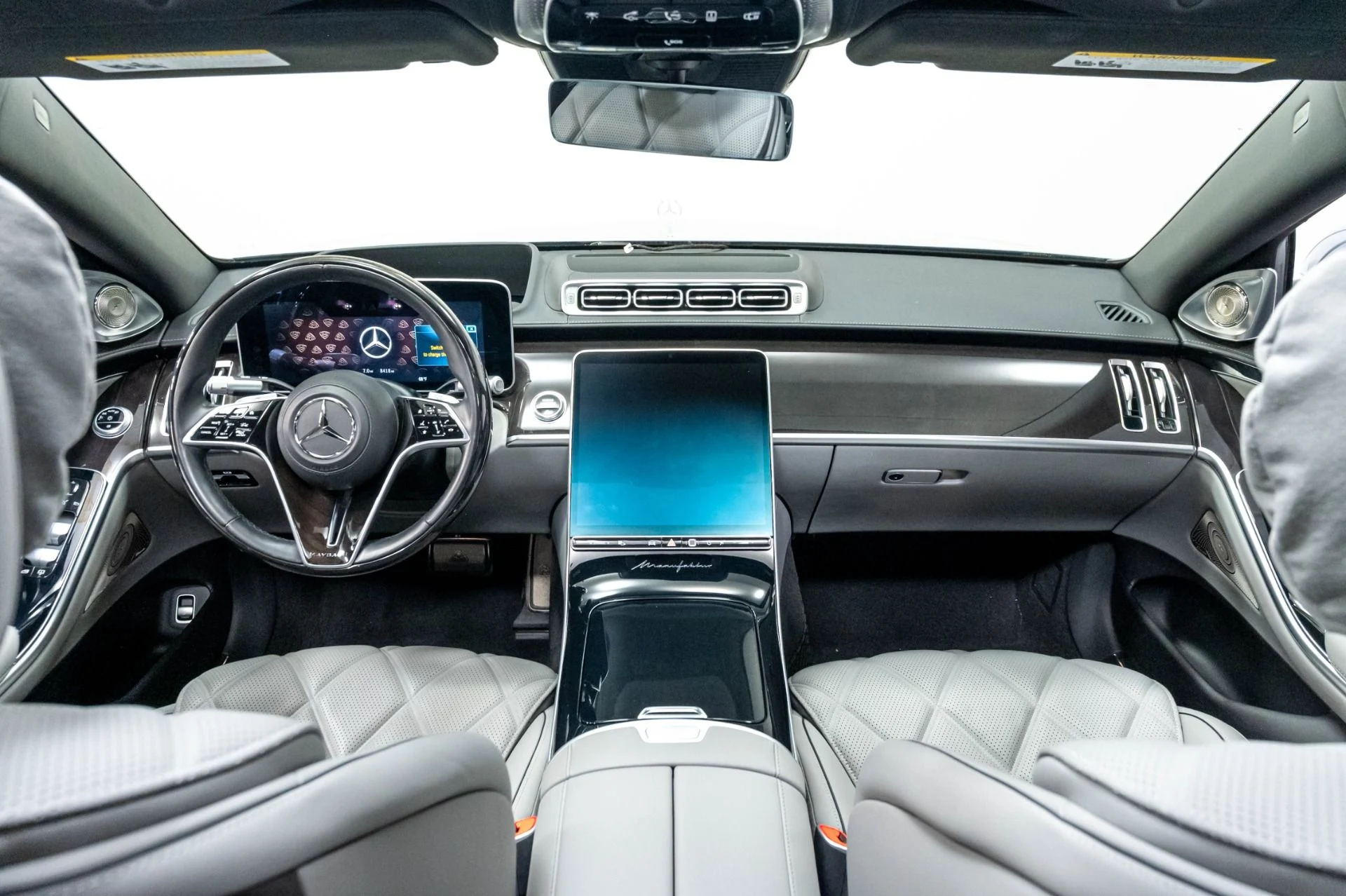 mph009_2757372579_Used_2024_Mercedes_Benz_S_Class_Maybach_S_680_4_MATIC_1777501614_4ad2d991cc