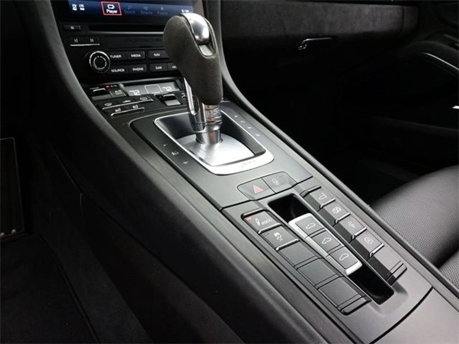 mph009_2757636912_8be05f388e2ecc465f0359b977380c42x_74000485db