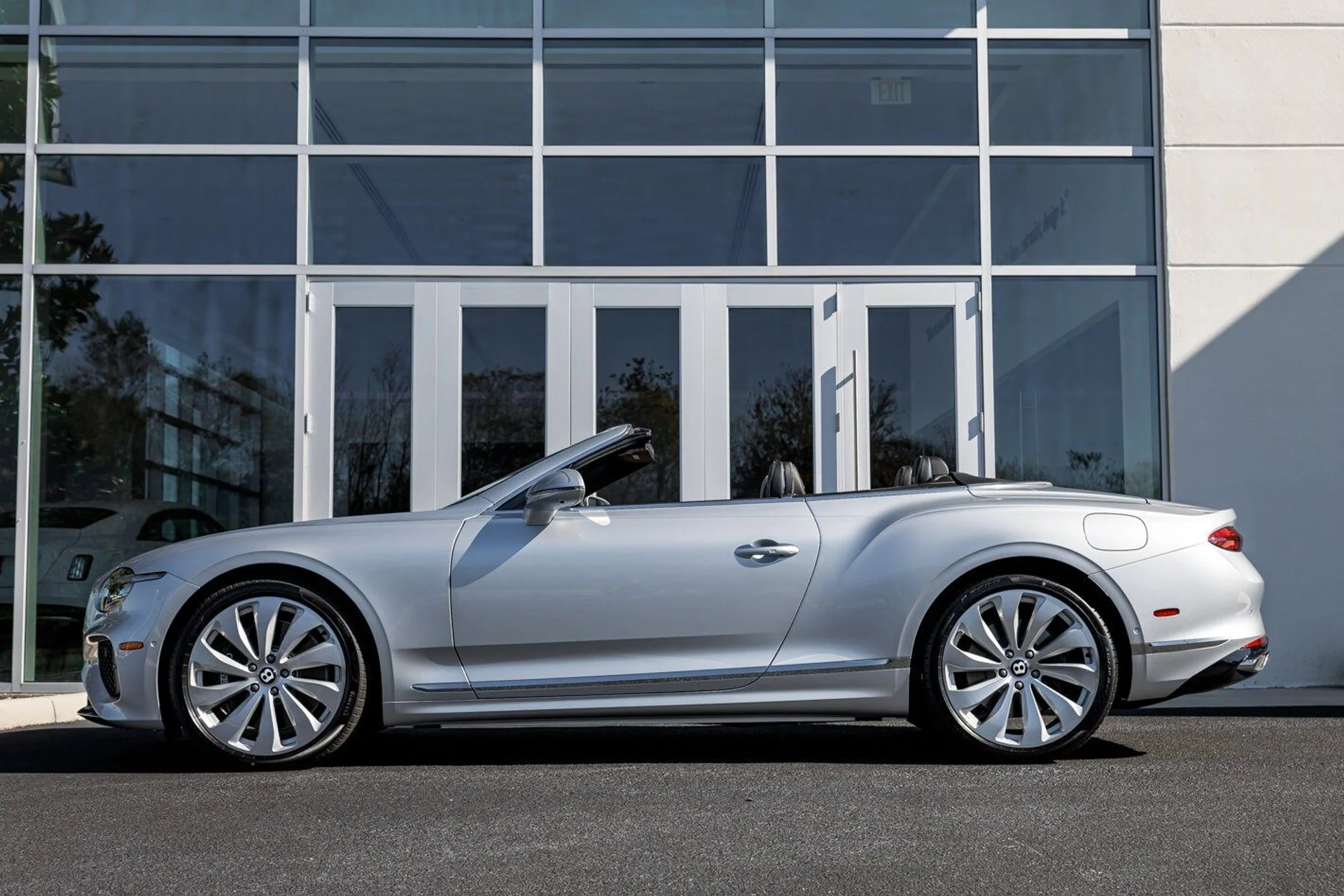 mph009_2763202162_14540f9a002f3a73f3f0a0cb92dbf011x_a9821341af