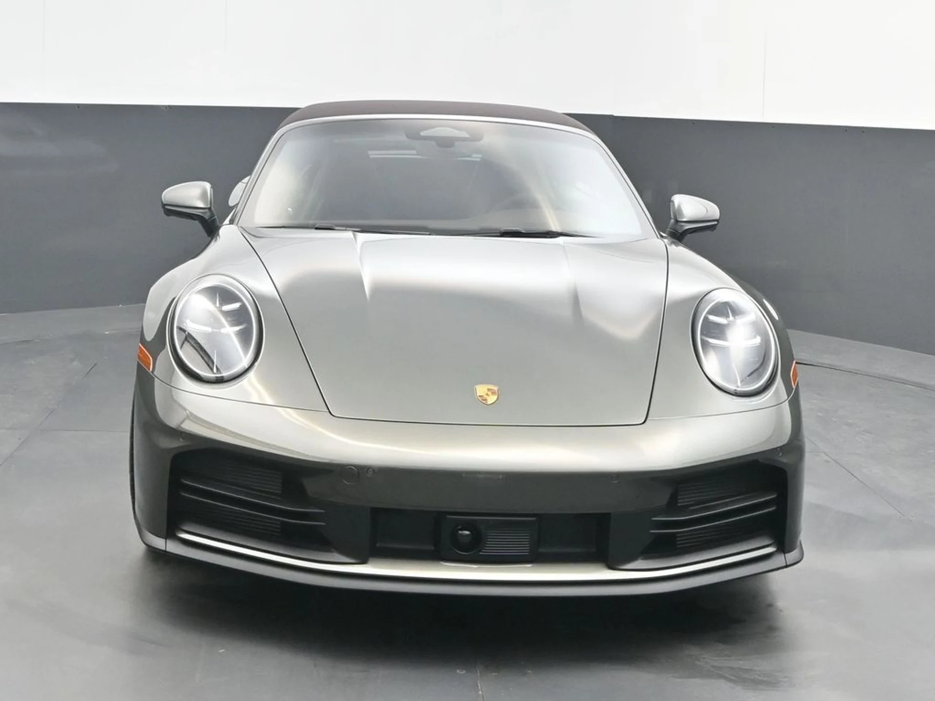 mph009_2766939166_49a1f335077053eee35b4fd415652390x_a739476117