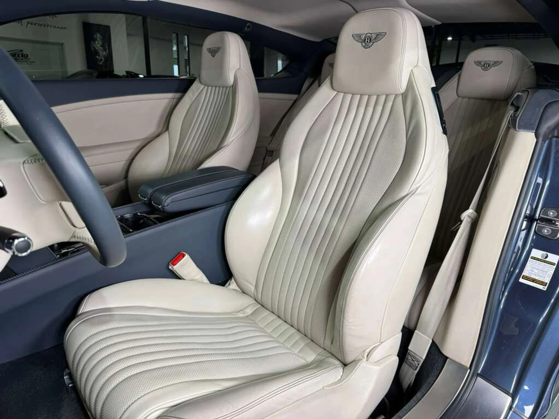 mph009_2768669910_39b8634b2f40cd7795d1ba13db026ff2_94efb52a1b