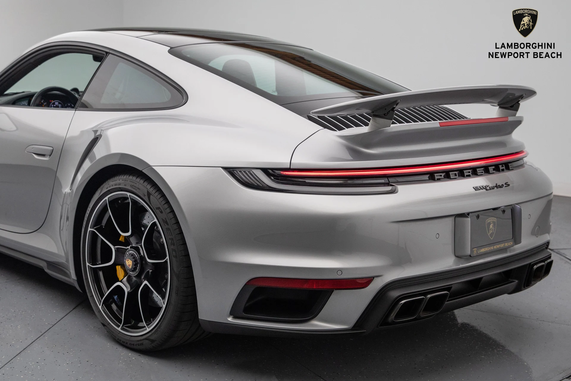 mph009_2772148474_fef32c335490b16d0ec800050015caf8_5285e3f726