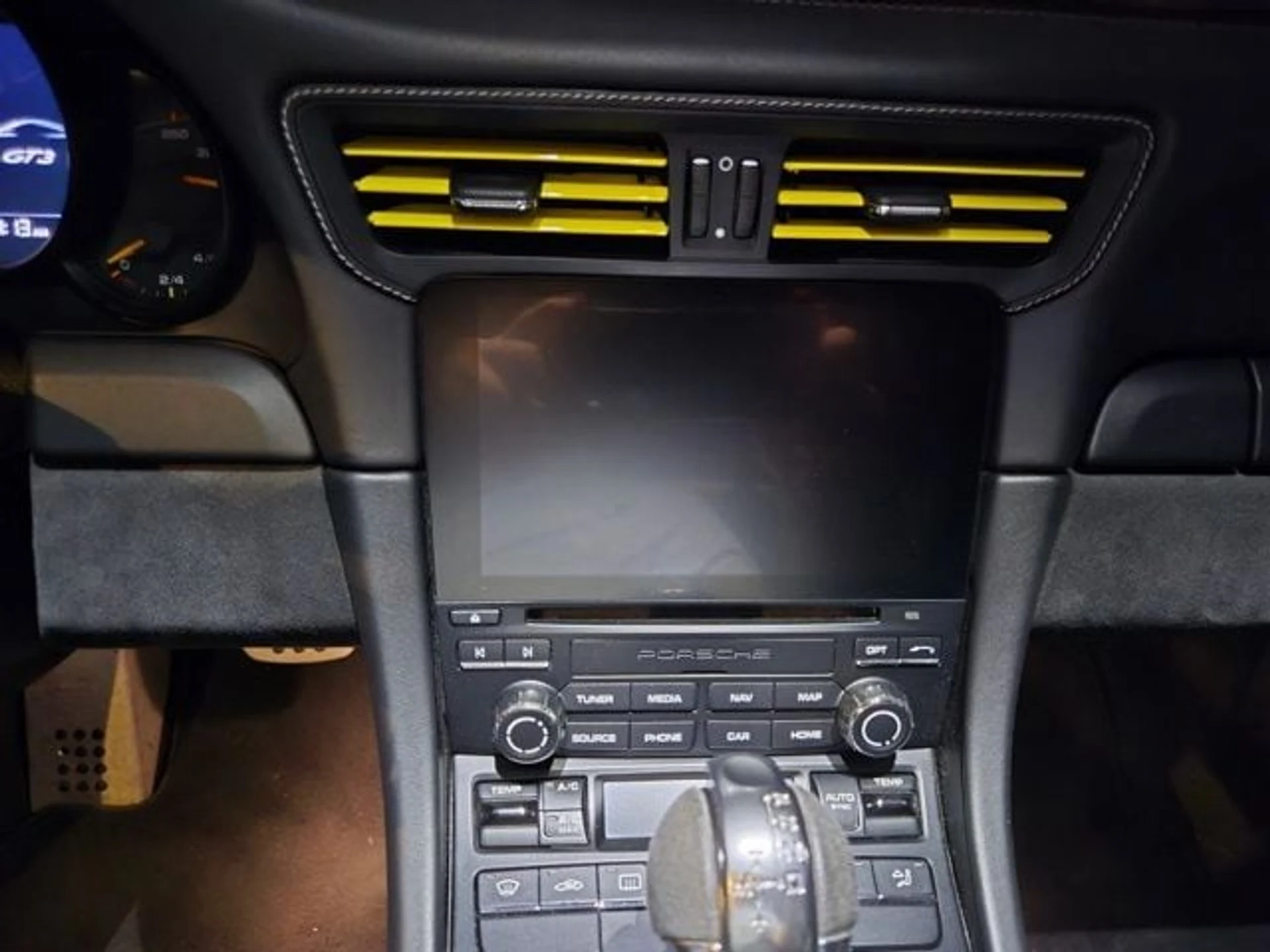 mph009_2779933272_b30393f071a6eb6df070f4bb23f4ca28x_da0cd6e24f