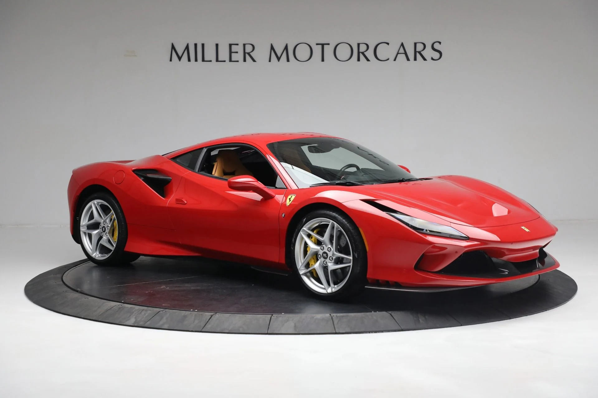 mph009_2784843864_Used_2020_Ferrari_F8_Tributo_1693421436_9afc962aa2