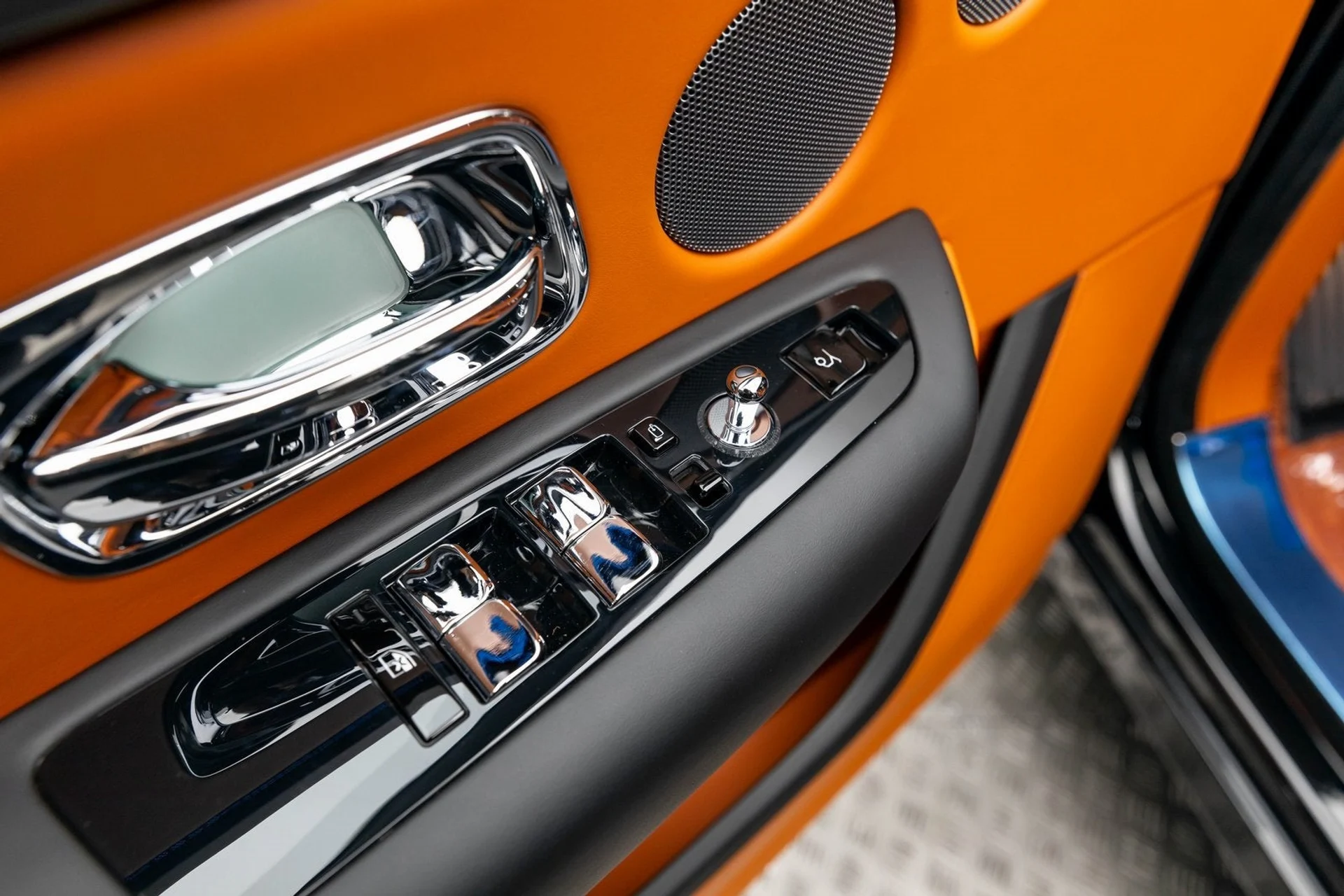 mph009_279100837_10_5e809dbbdc