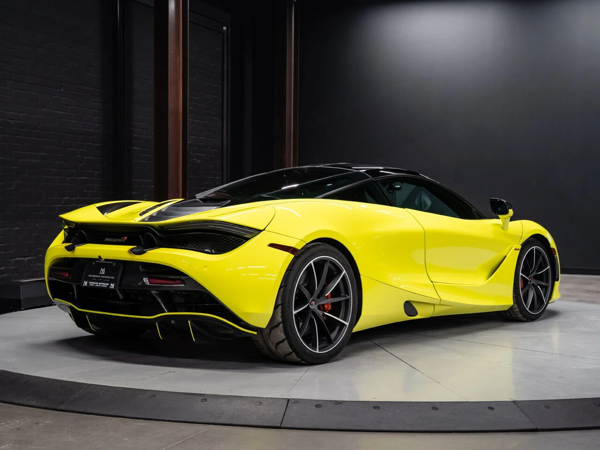 mph009_27947579_mclaren_720s_2018_e2ad9a4324