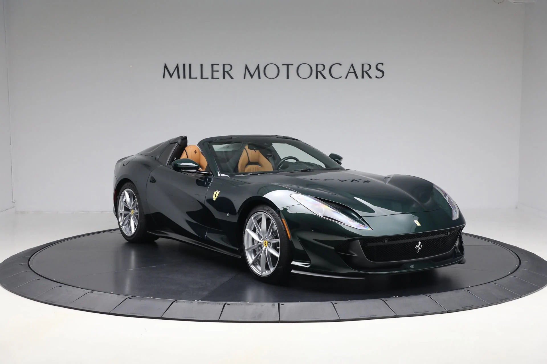 mph009_2801670668_Used_2021_Ferrari_812_GTS_99d715dbf8