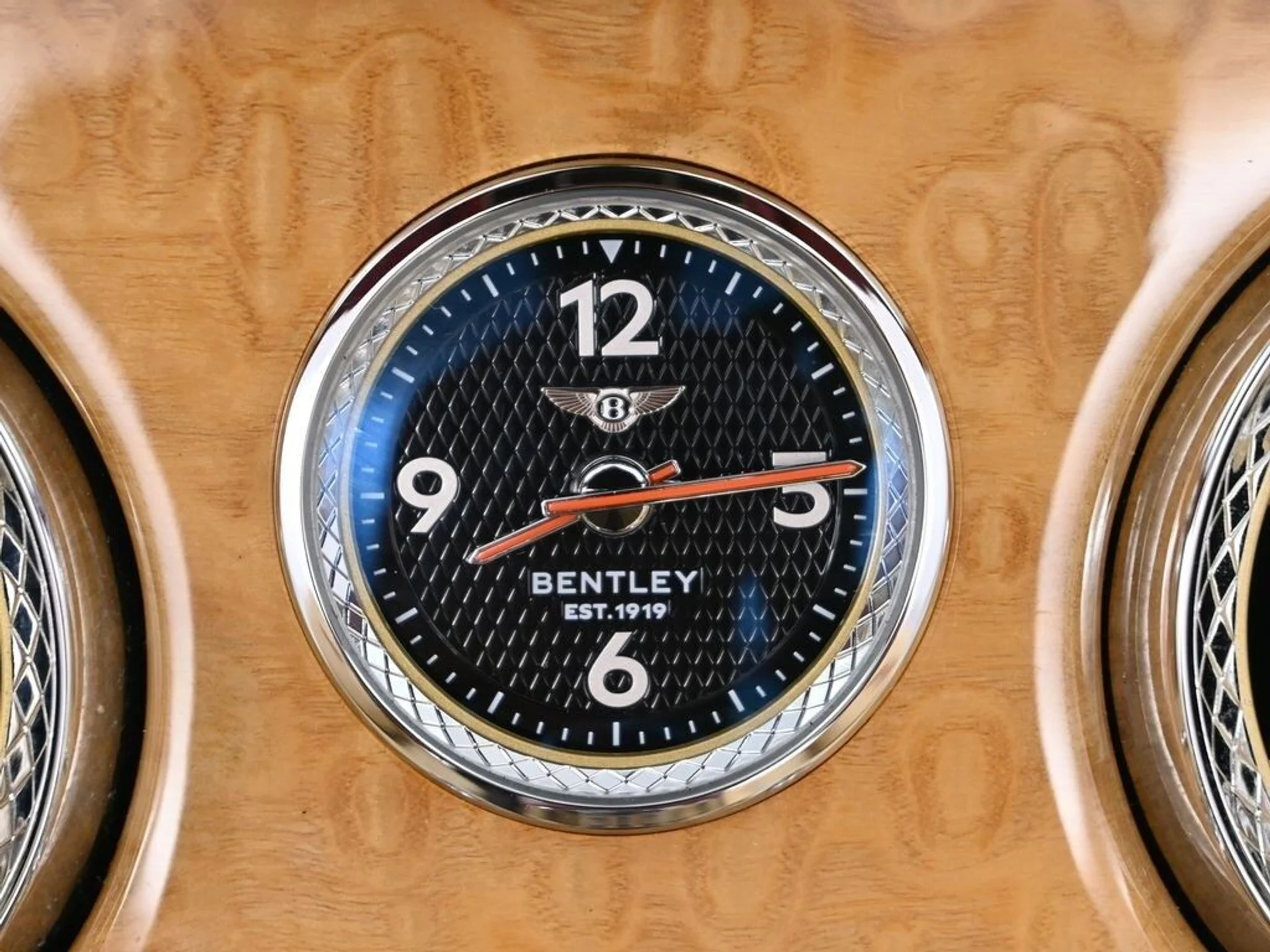 mph009_2810190808_aa20a406e119eaf6b9654db596a5837bx_a1612b1ea4