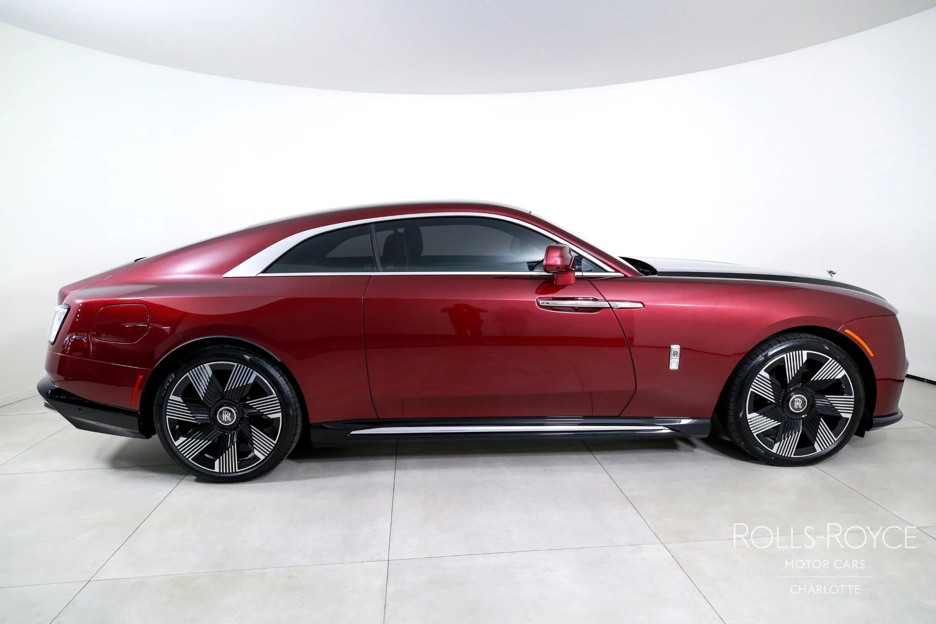 mph009_281519124_Used_2024_Rolls_Royce_Spectre_1750451753_c18abc198f