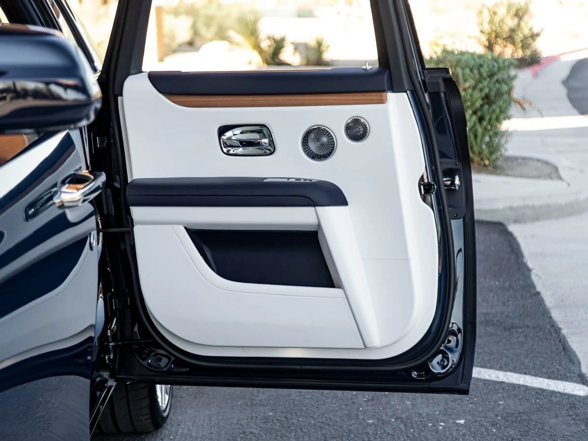 mph009_2815316939_10_b764d9728f