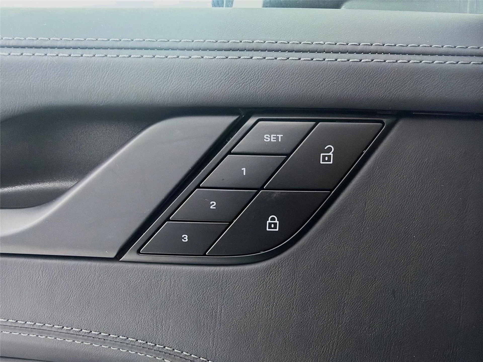 mph009_2815321160_db60ec345c37088989bb52e3c377c7be_2559cb87c4