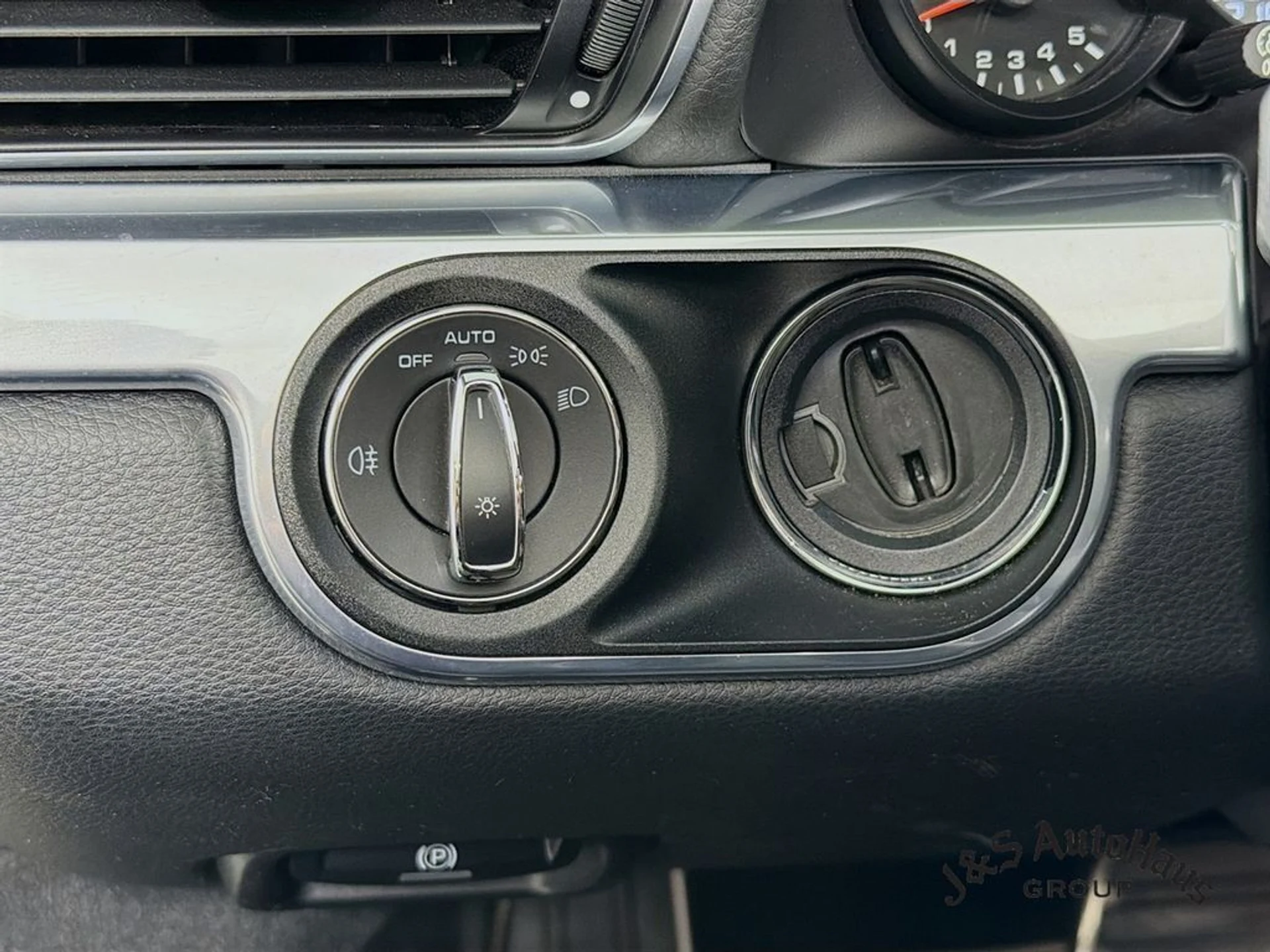 mph009_2828320008_wczosm5lzuoe0zv0ru20vlinrl8y_1399e06afd