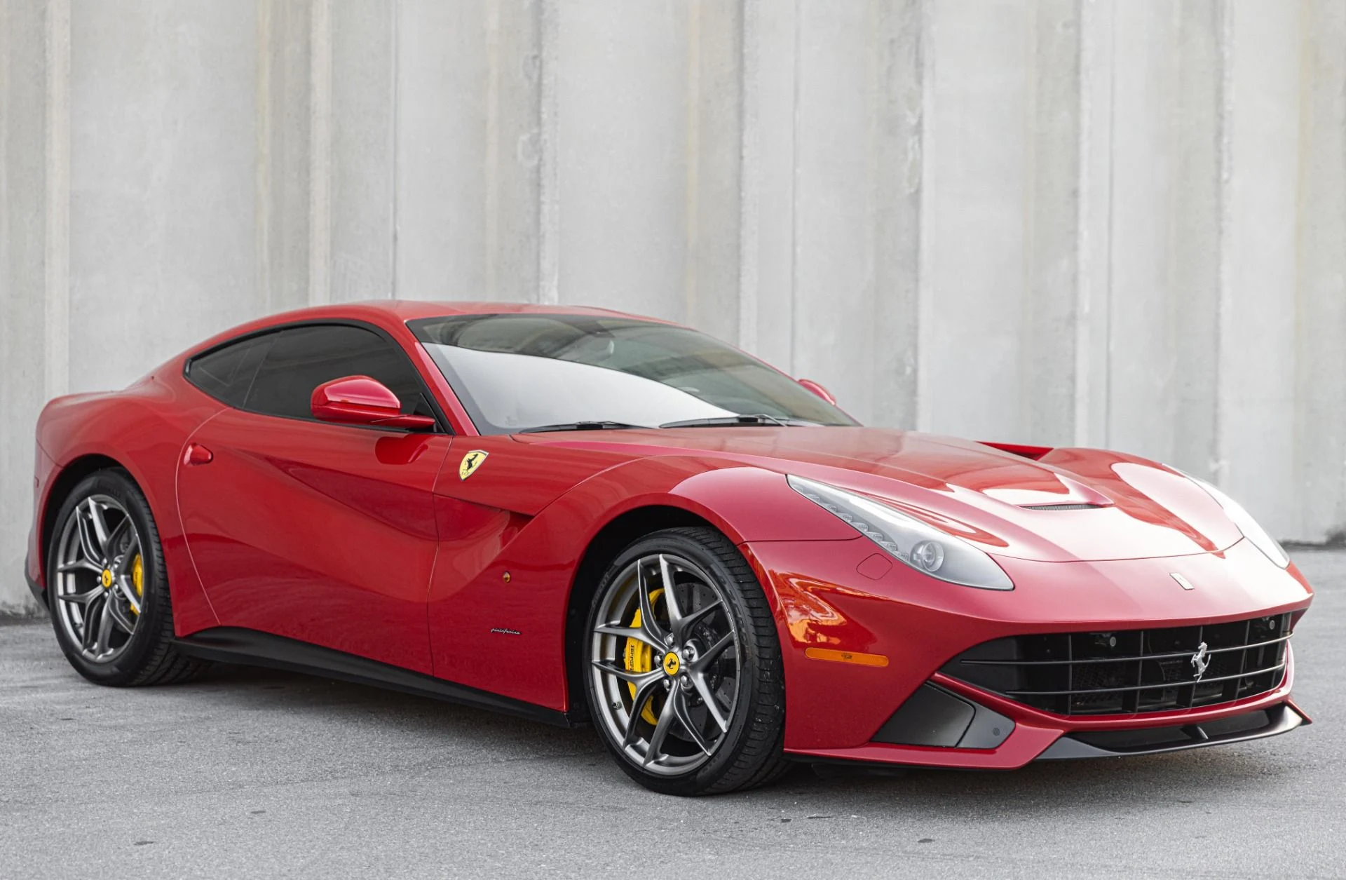 mph009_2830331145_Used_2014_Ferrari_F12_berlinetta_FULLY_LOADED_411_K_MSRP_Pass_Display_Race_Seats_Full_Carbon_Interior_1690837436_9d98b662c3