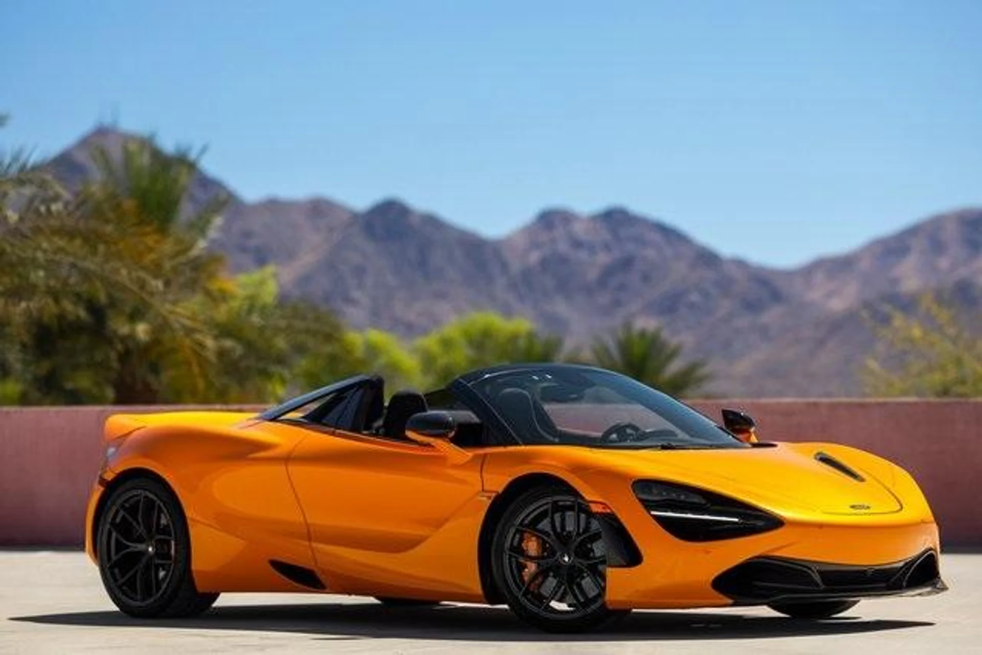 mph009_2834520953_Used_2019_MCLAREN_720_S_Spider_Performance_1620459161_630dc345e2