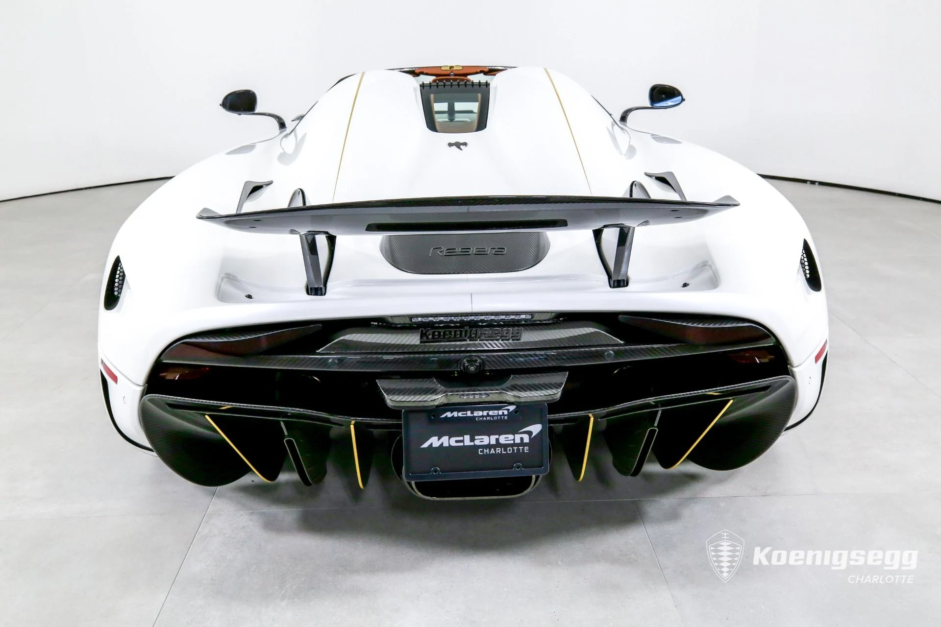 mph009_2840513531_Used_2019_KOENIGSEGG_REGERA_RWD_1703801682_b0c46c937c