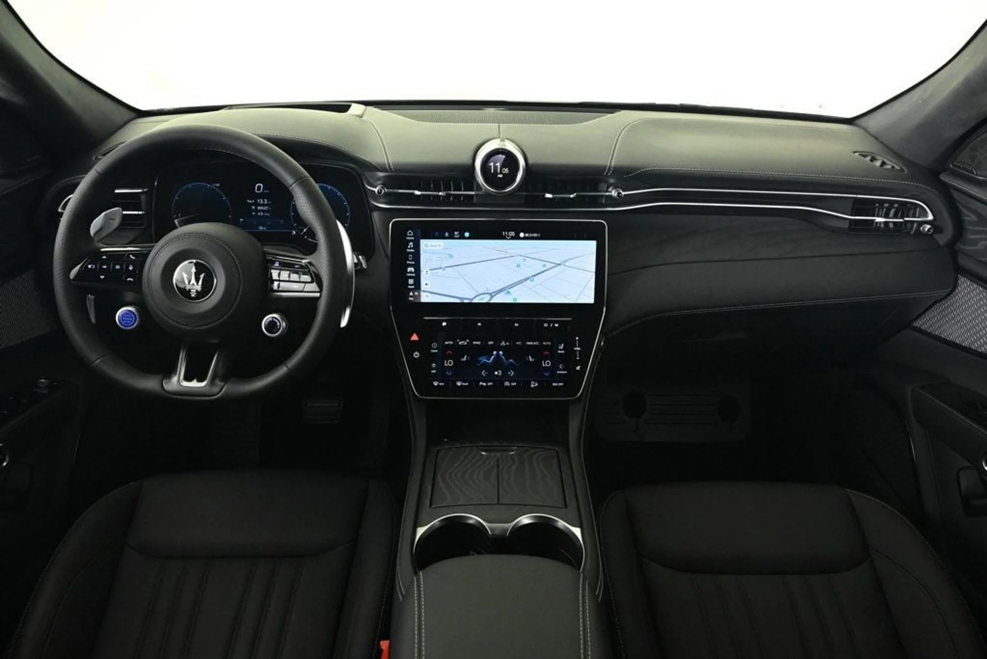 mph009_2842449979_new_2025_maserati_grecale_awd_11350_22889138_9_1024_34a5f4ead2