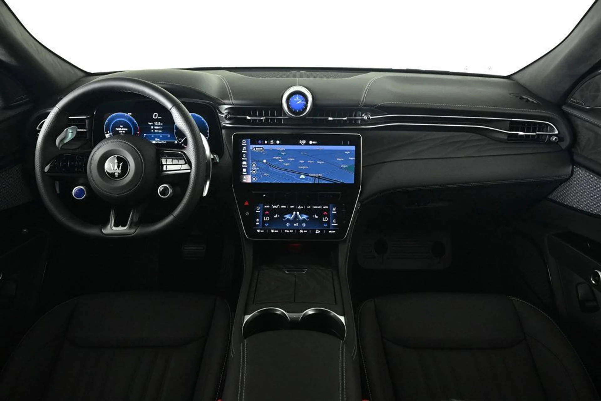 mph009_2846920783_used_2025_maserati_grecale_base_11350_22975672_9_1024_1074eea73d