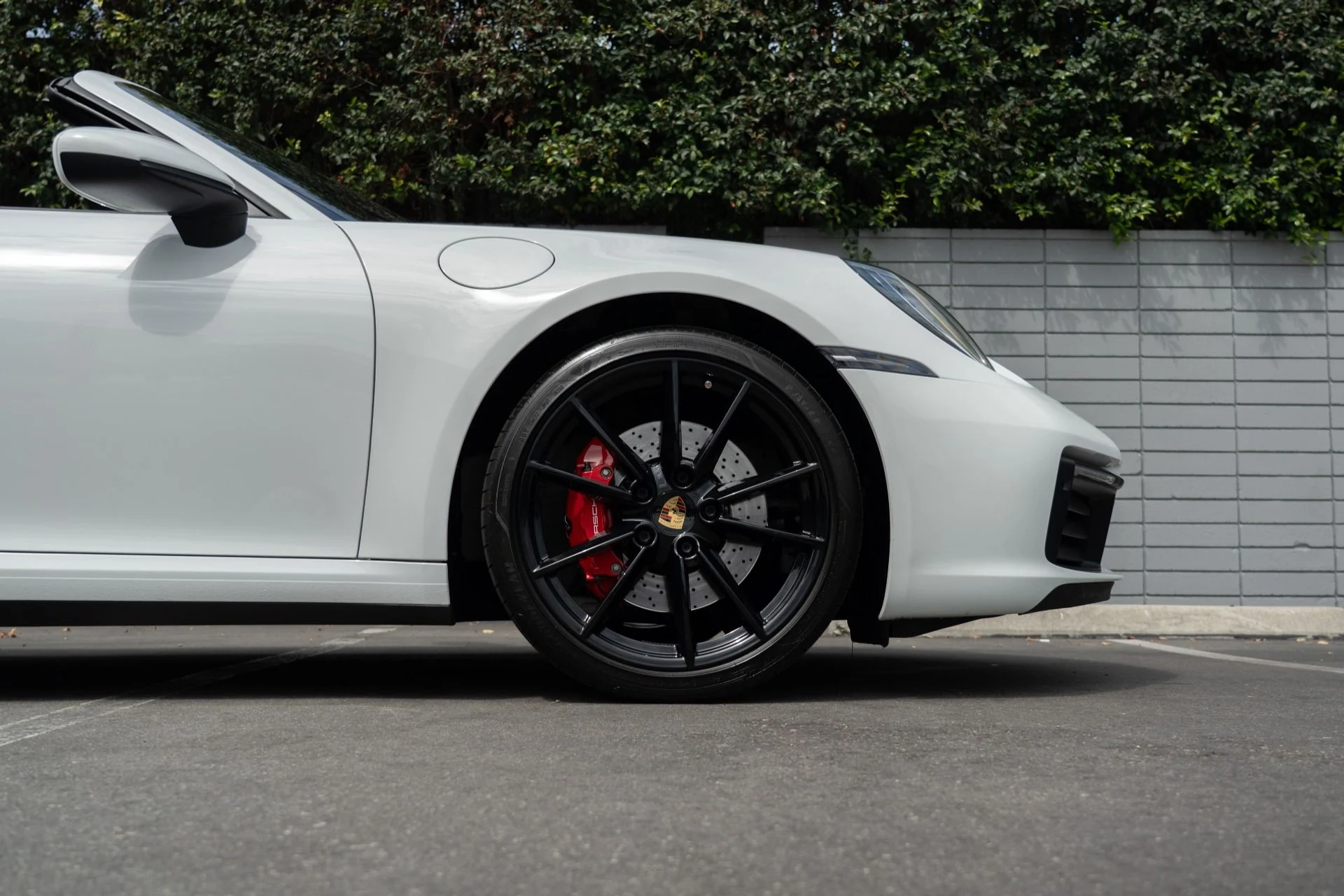 mph009_2853339778_Used_2020_Porsche_911_Carrera_S_1756149936_a95761bc33