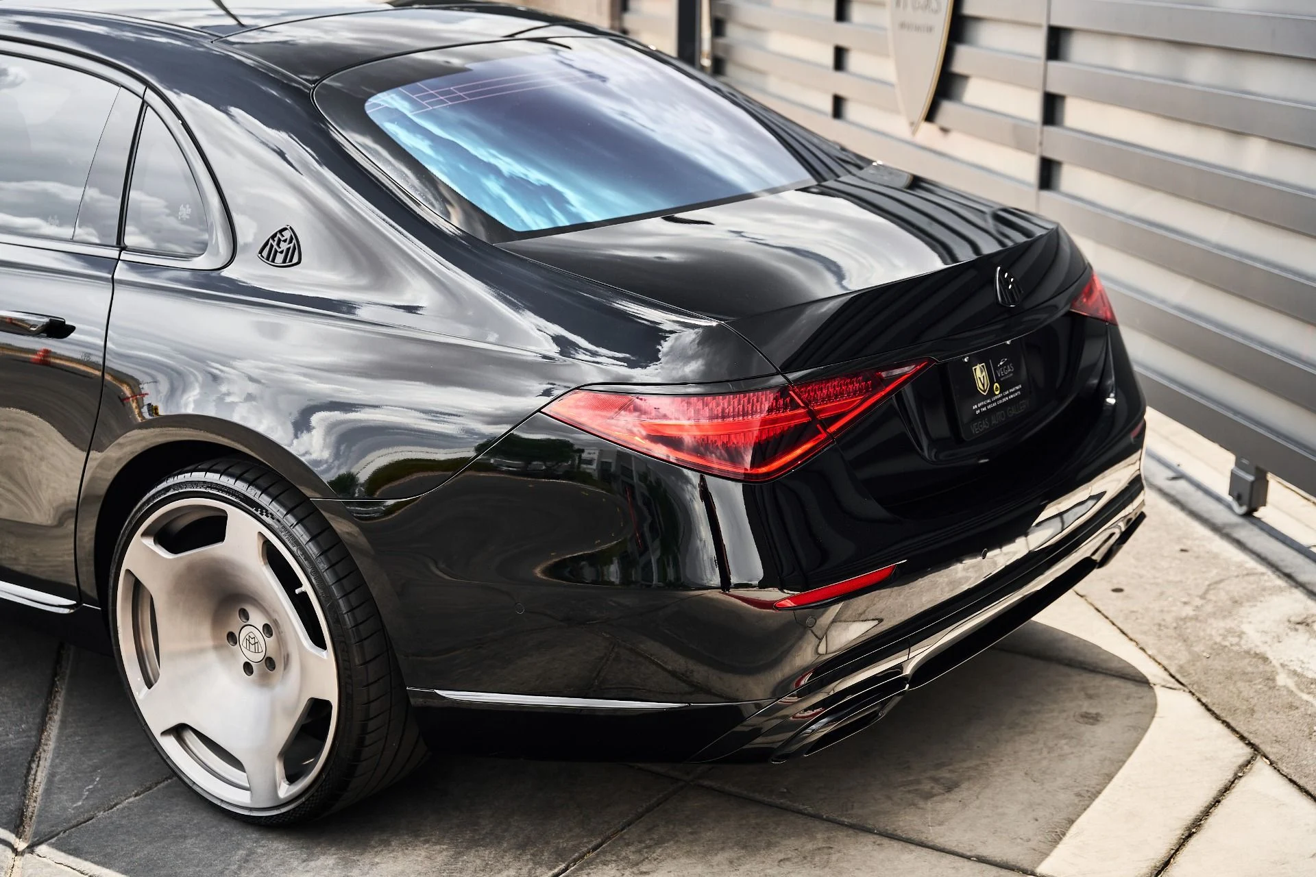 mph009_2856682707_Used_2023_Mercedes_Benz_S_Class_Maybach_S_680_1786584152_f84002a09d