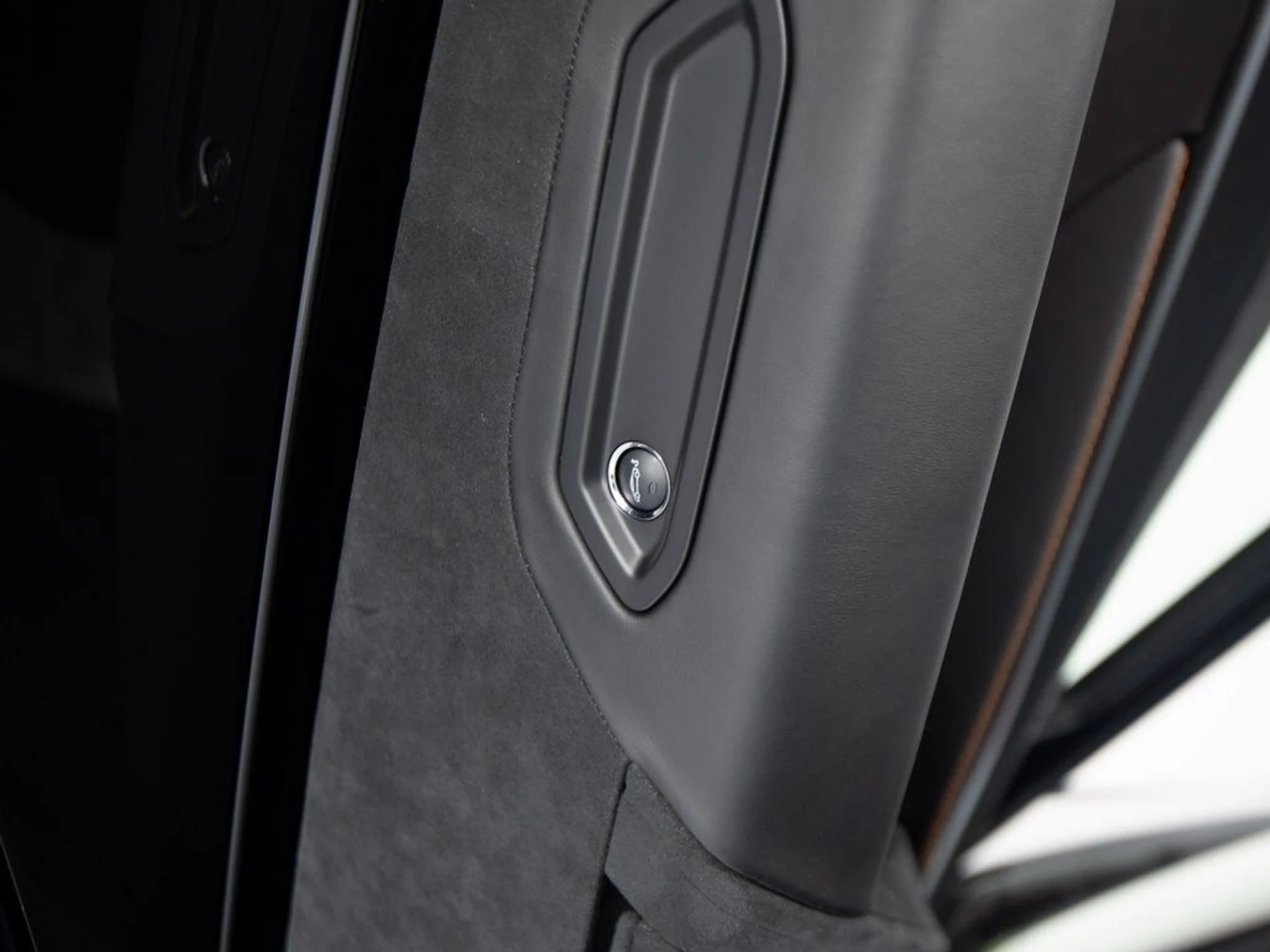 mph009_2857612635_aa3147ffc5d7c6e2804cb246a54d0d78x_81e50d94e9