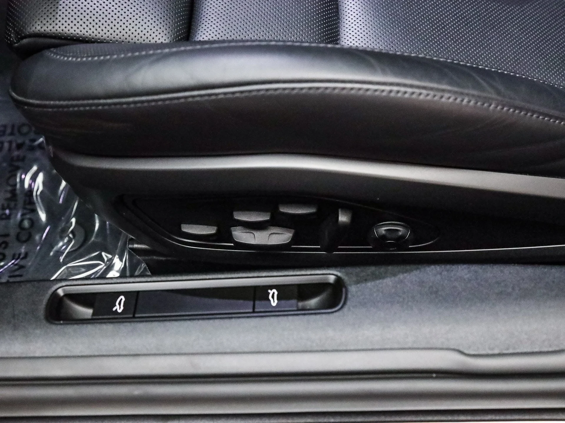 mph009_2859046654_4562969944577c1e01a958a70fd1aaacx_e183aea157