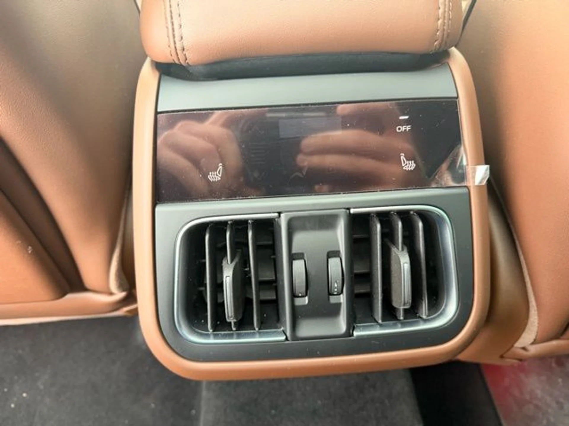 mph009_2861654599_cc3db558cf159ae14596ebab10318ac2_170c234297