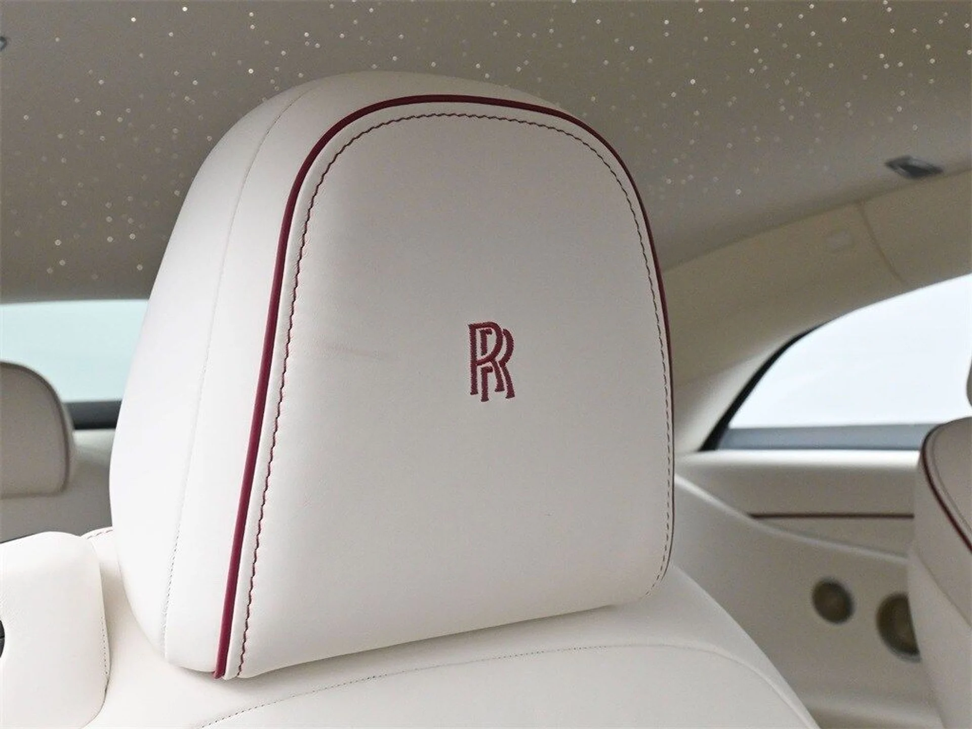 mph009_2863940339_15549228e157cccd56c424f2afb21741x_5106cc0744