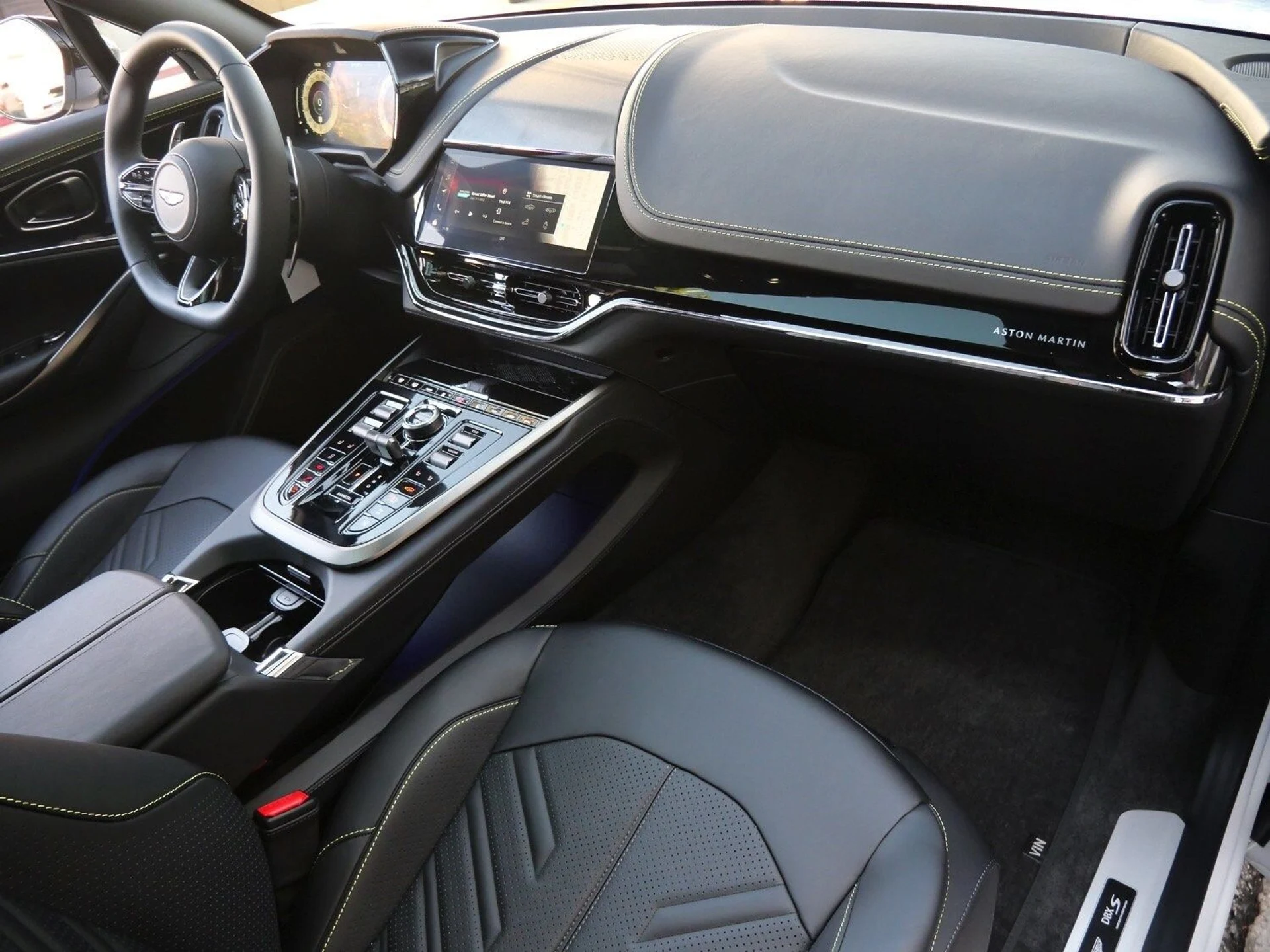 mph009_2866580984_3b4d51f785b2eb57843a3481798c511cx_25604a9aee